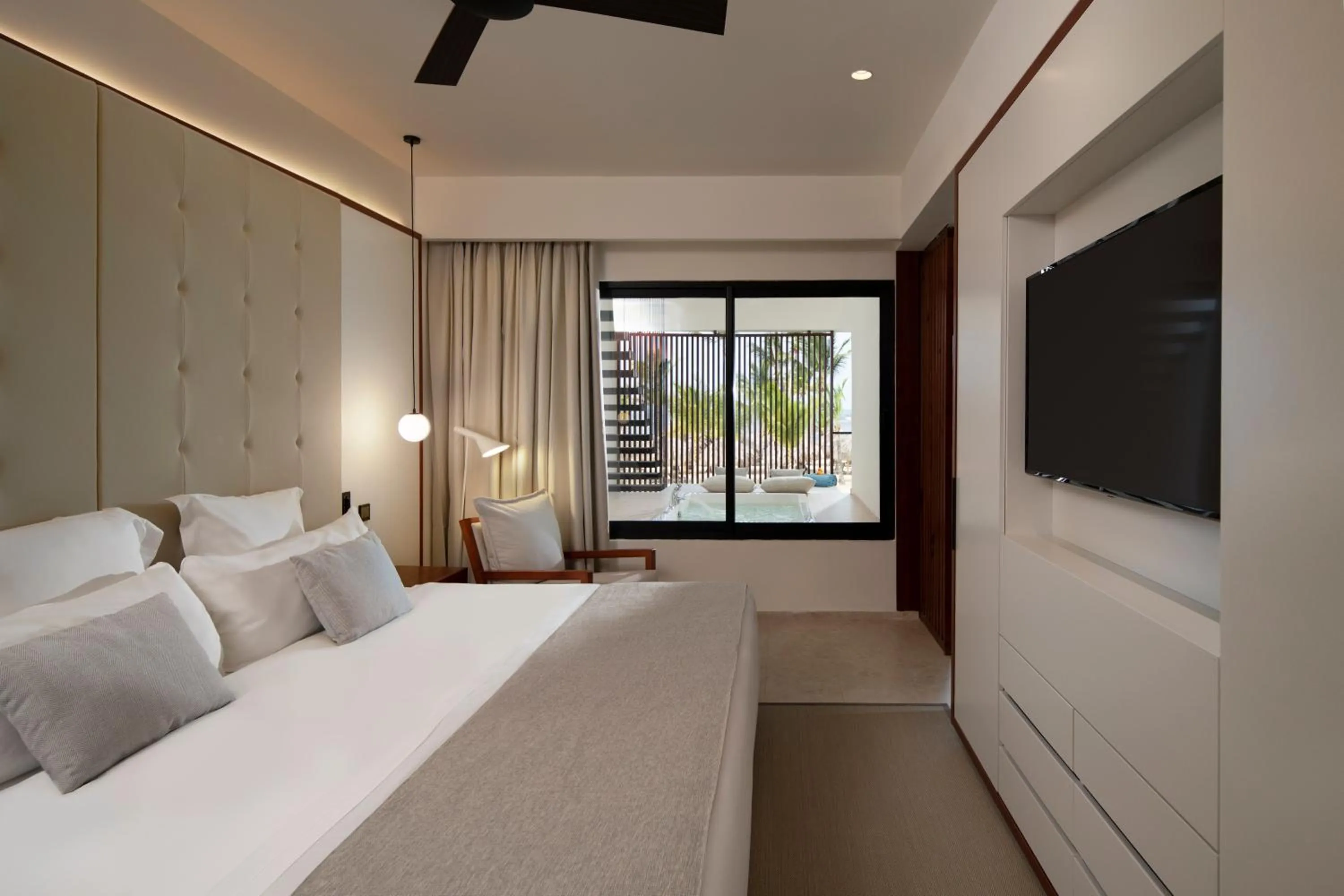 Photo of the whole room, Bed in Live Aqua Punta Cana - All Inclusive - Adults Only