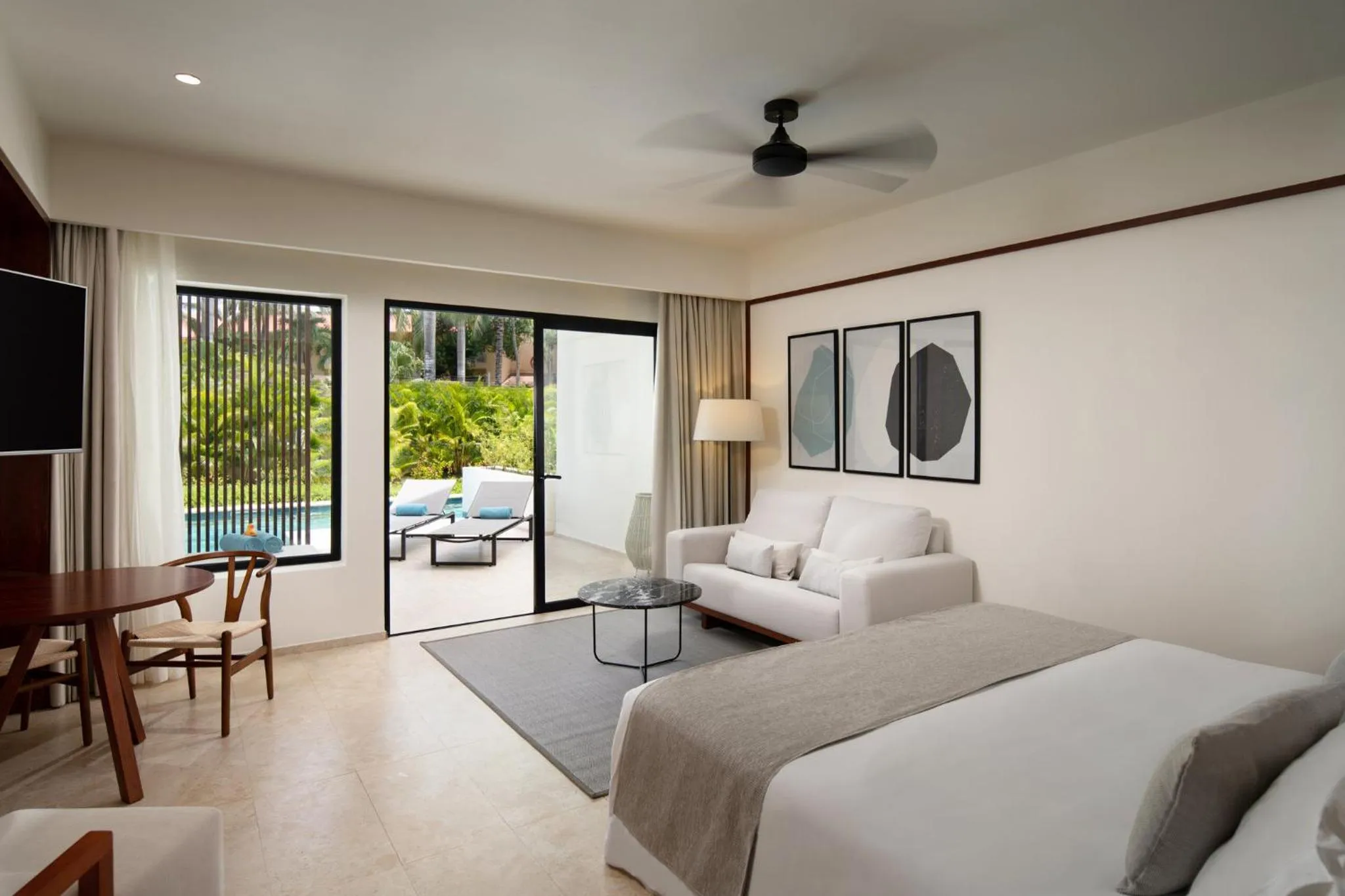 Photo of the whole room, Bed in Live Aqua Punta Cana - All Inclusive - Adults Only