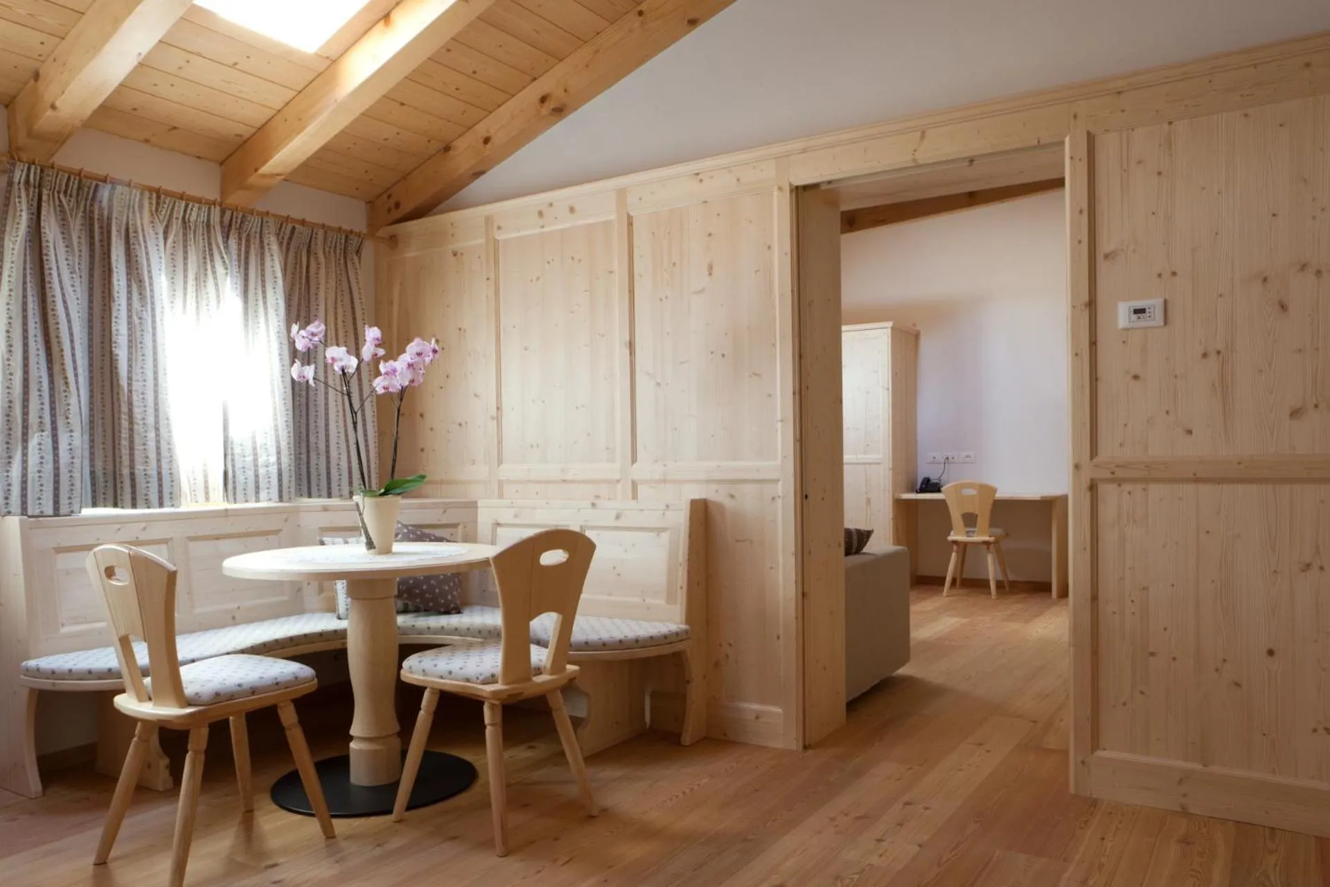 Dining area in Coronata Haus
