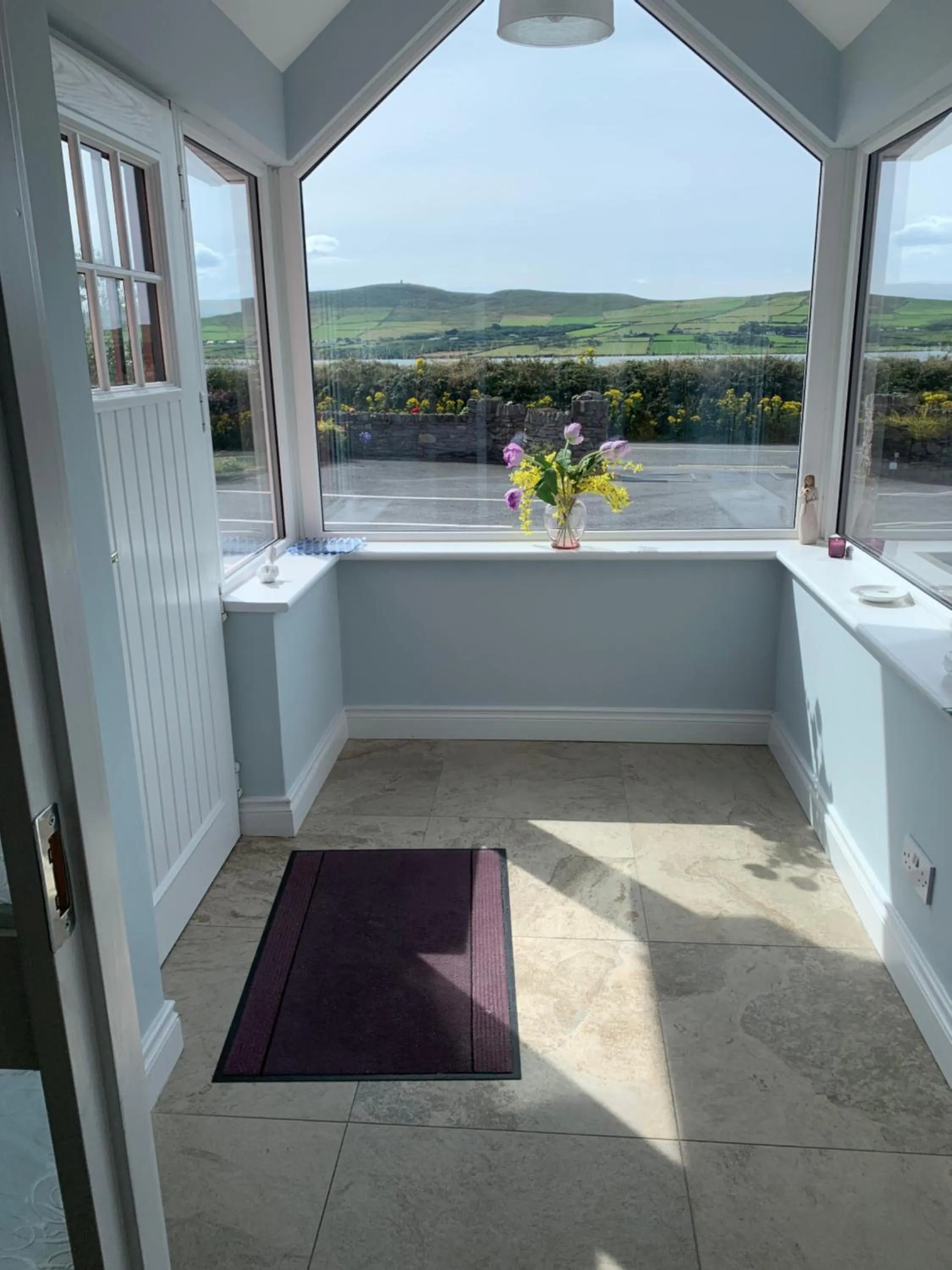 Balcony/Terrace in Brownes
