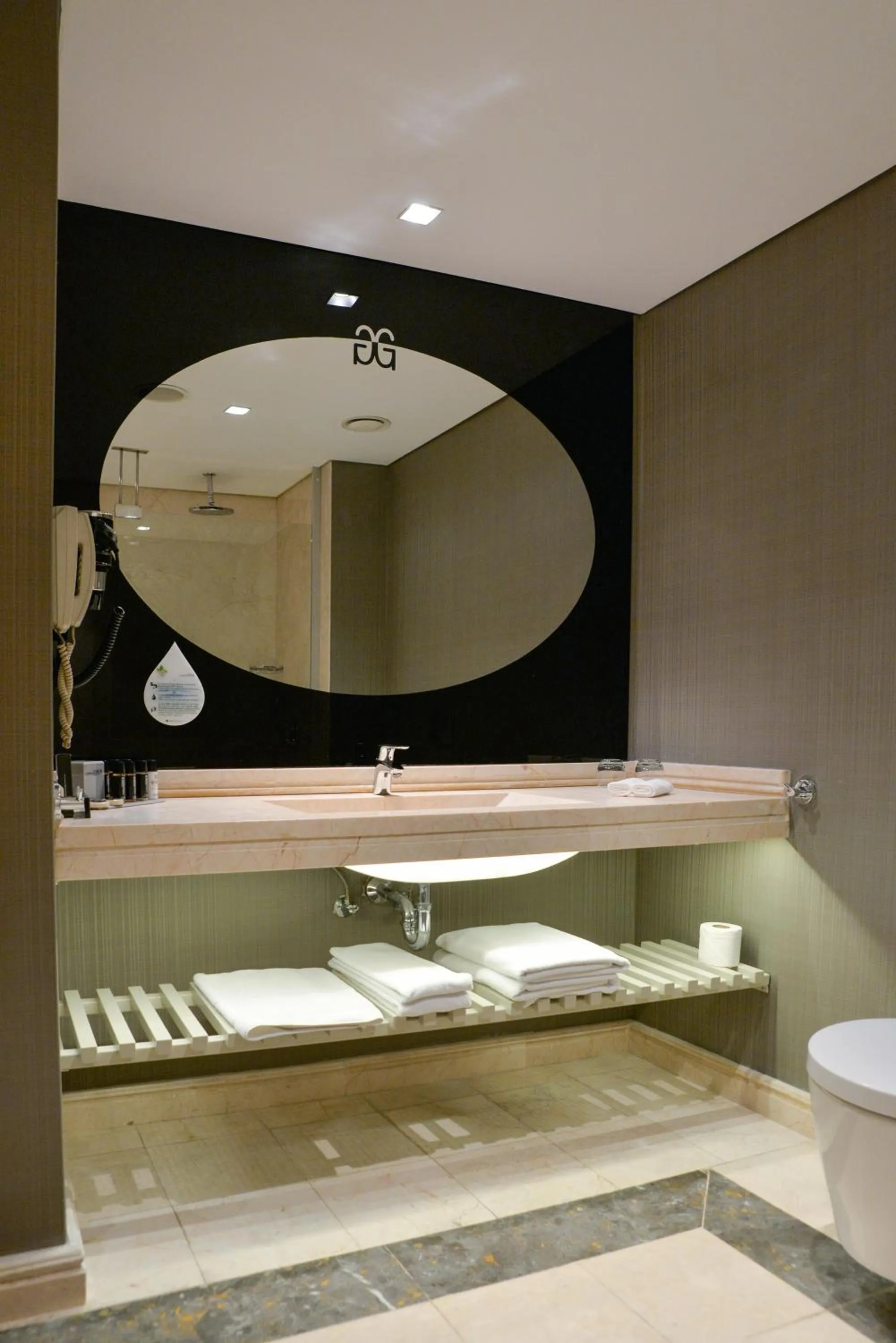 Bathroom in Istanbul Gonen Hotel