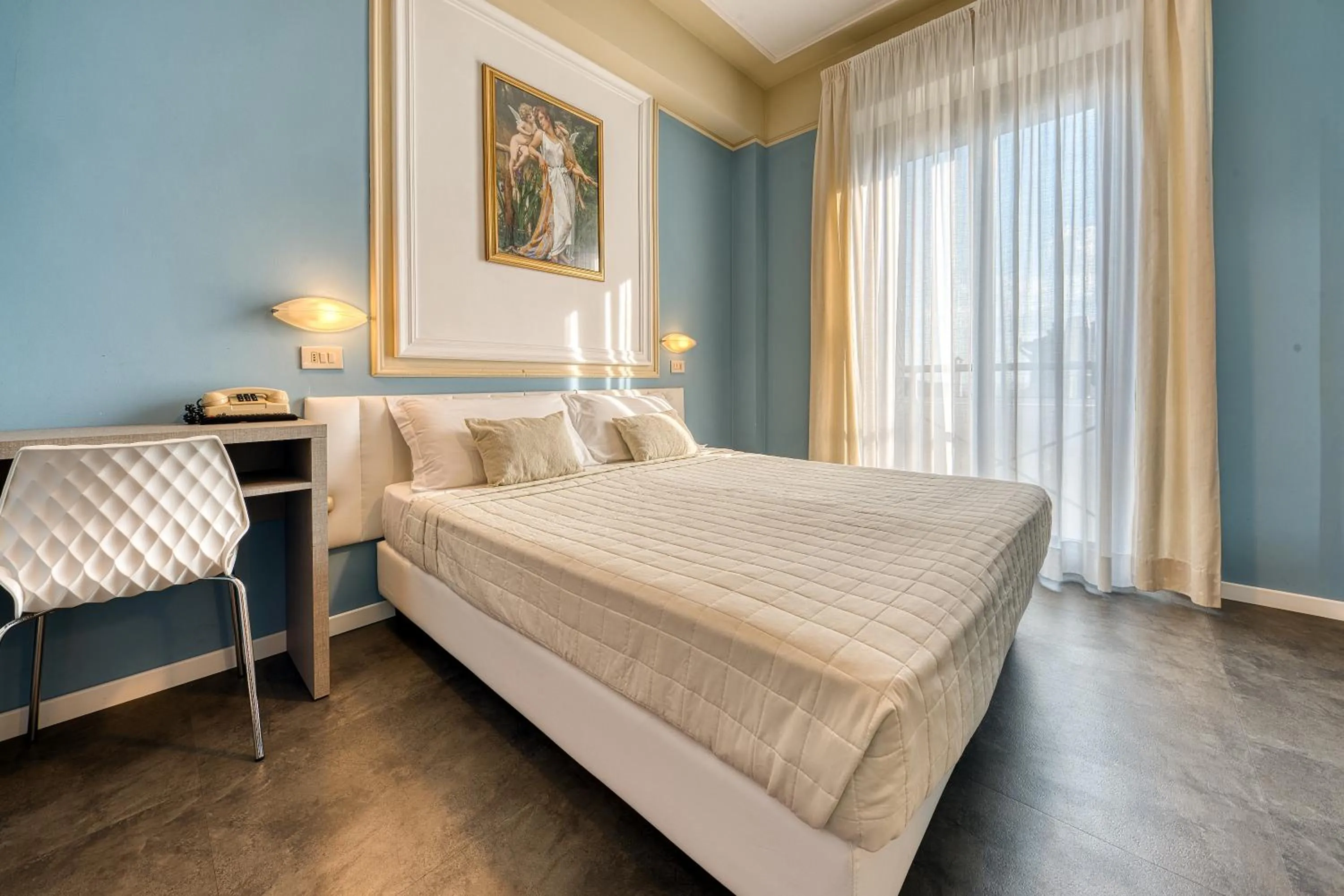 Bedroom, Bed in Hotel Augustus