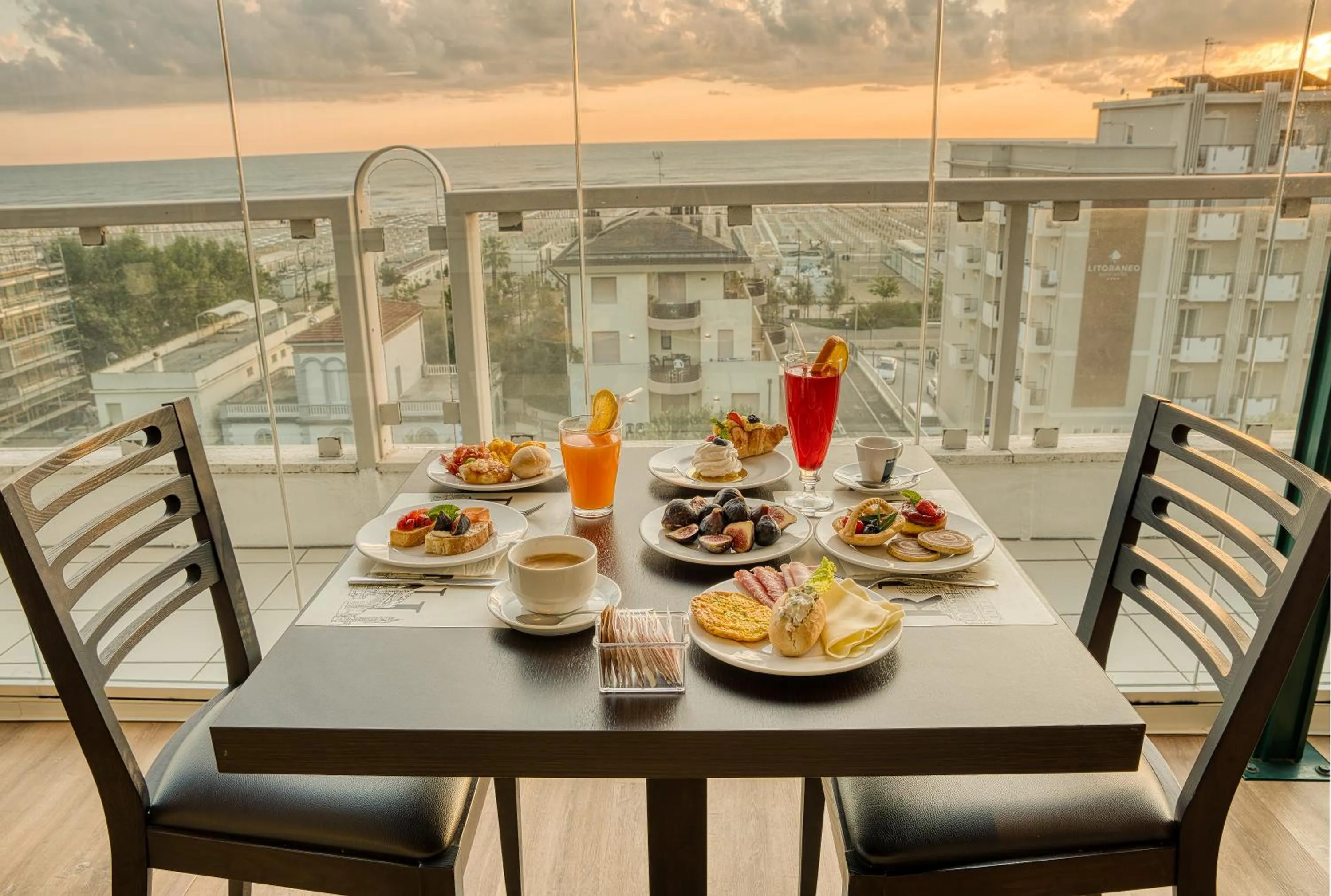 Breakfast in Hotel Augustus