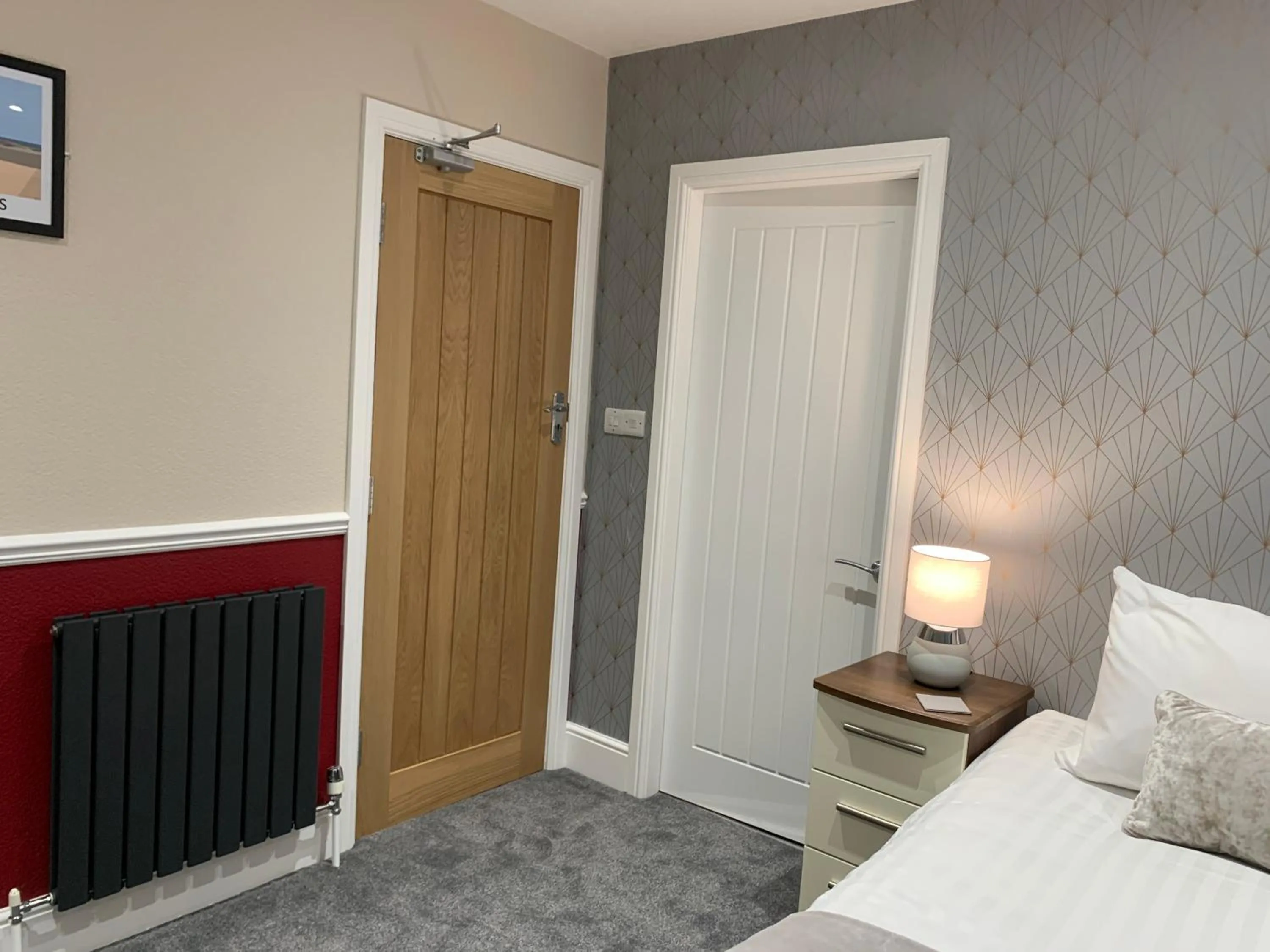 Bed in The Headlands Hotel