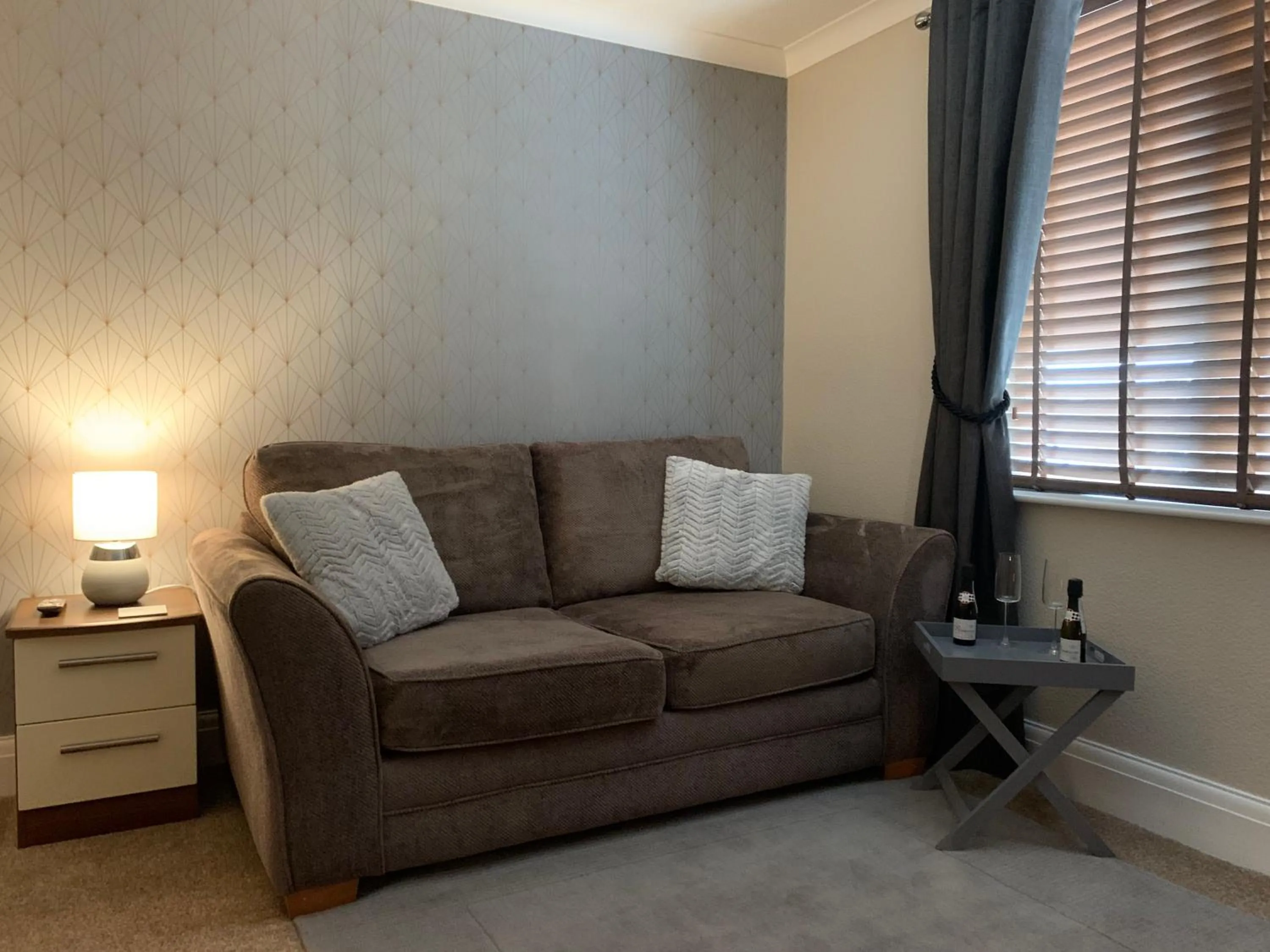 Bedroom in The Headlands Hotel