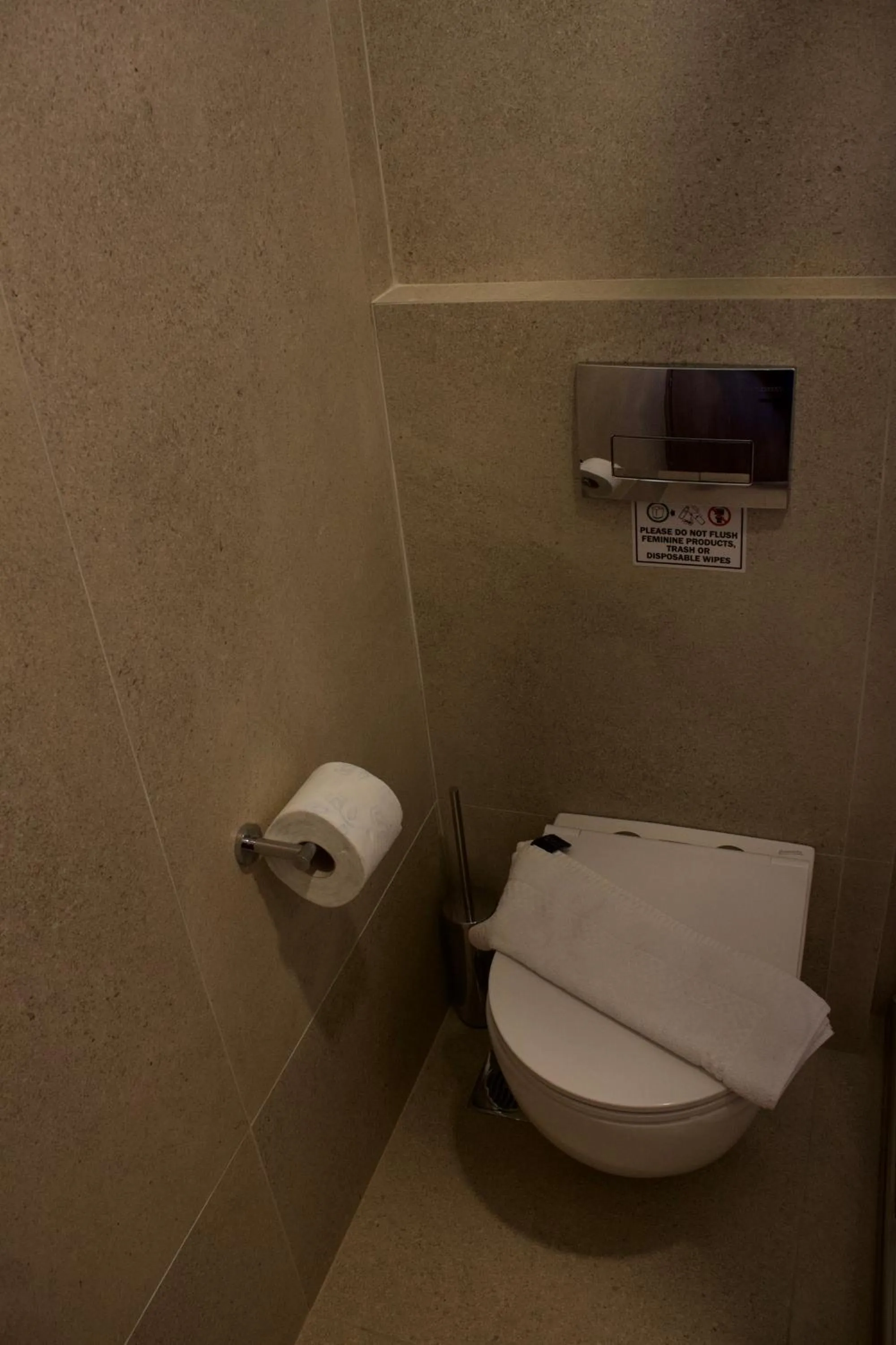 Toilet in Notos Luxury Studios