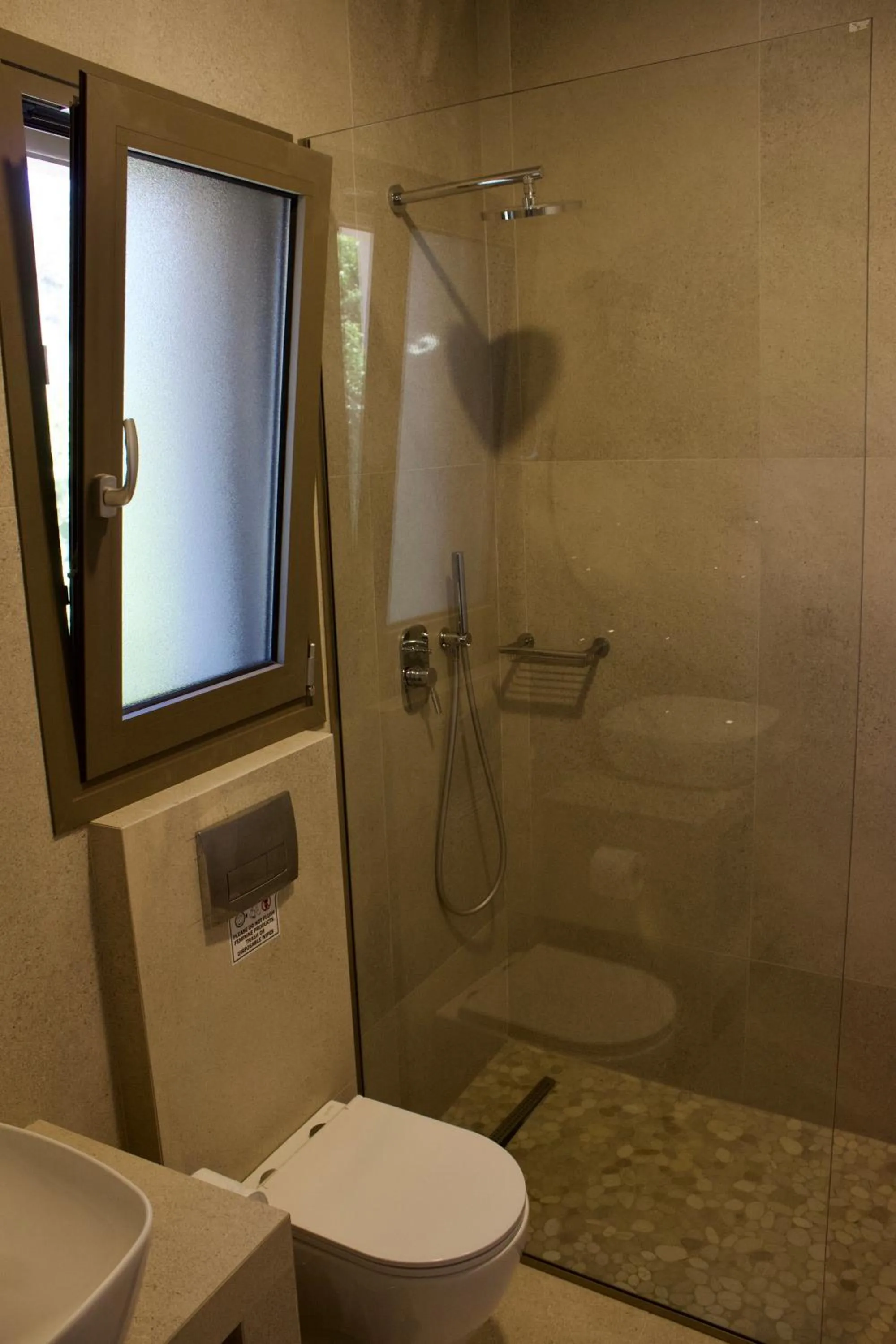 Shower in Notos Luxury Studios