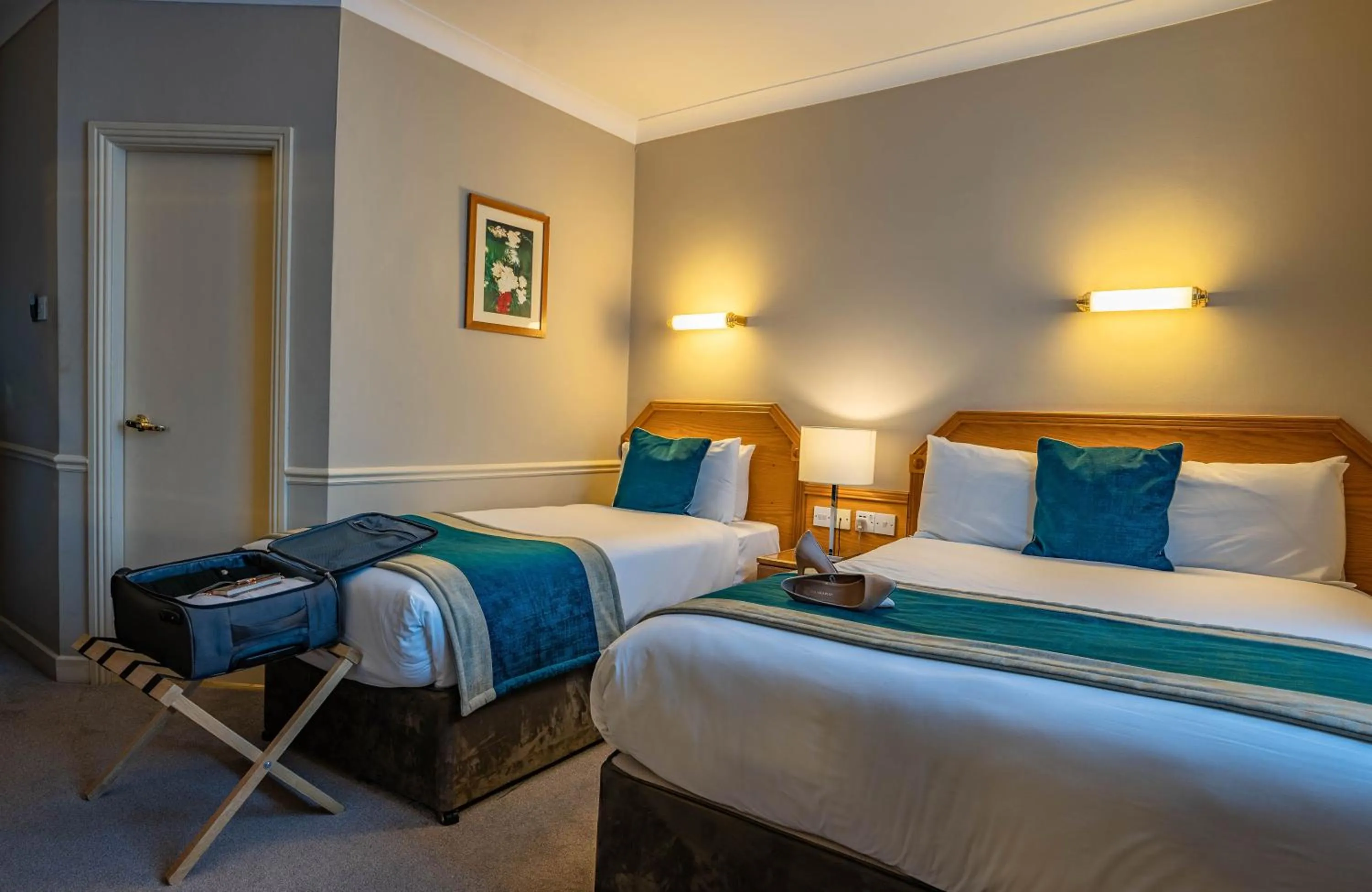 Bed in Harcourt Hotel