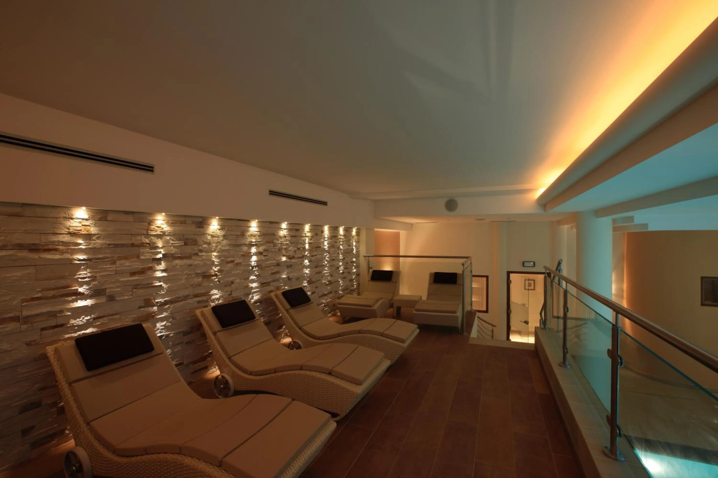 Swimming pool in Dolce Avita Hotel Spa & Resort