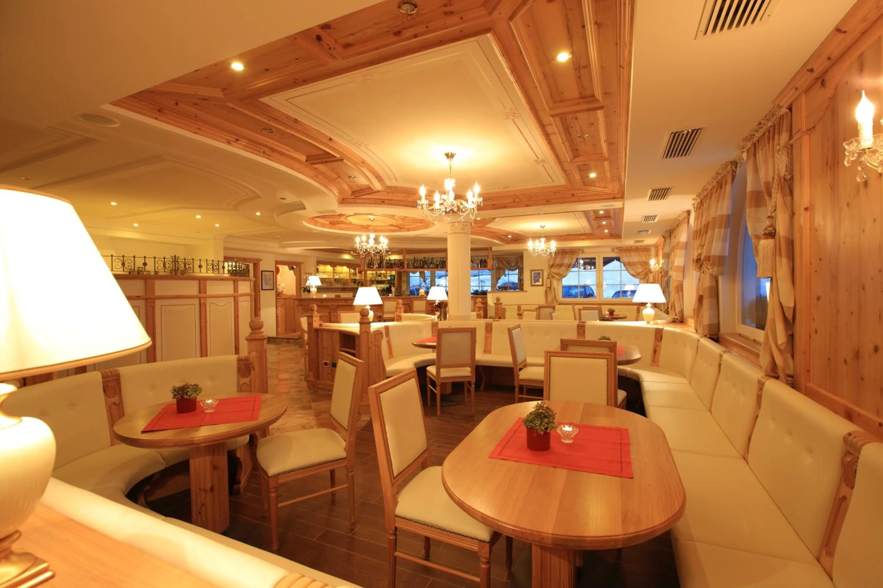 Lounge or bar in Dolce Avita Hotel Spa & Resort