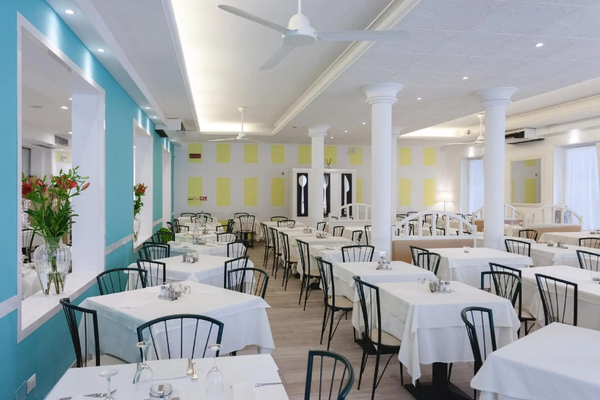 Restaurant/places to eat in Hotel Speranza