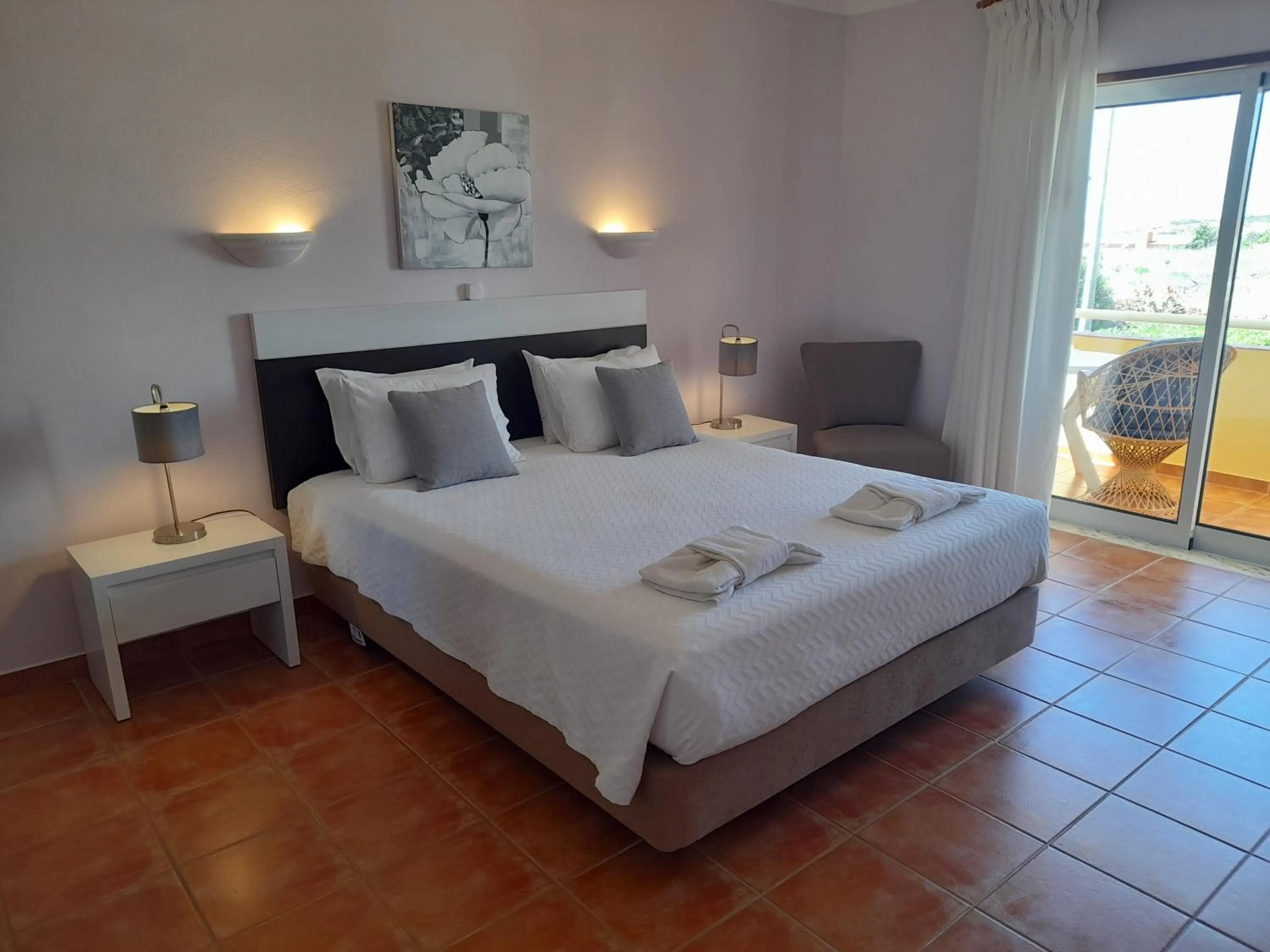 Bed in Aurora Sol
