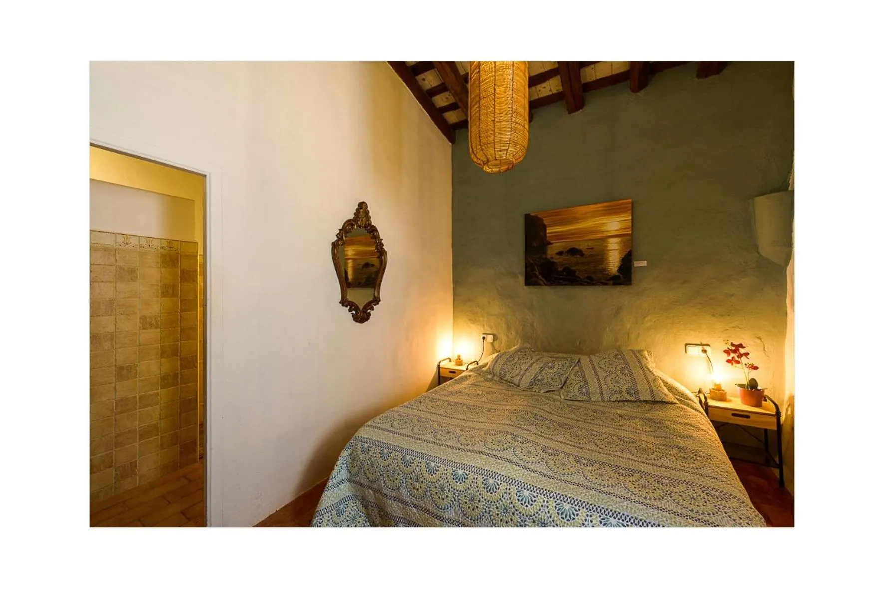 Bed in Mas Del Llop Blanc - Dog friendly Hostal Rural - B&B