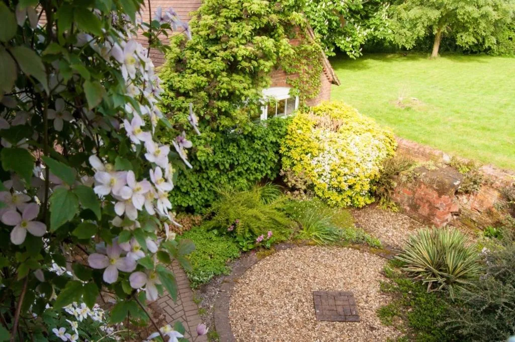 Garden in Pleasance Farm B&B