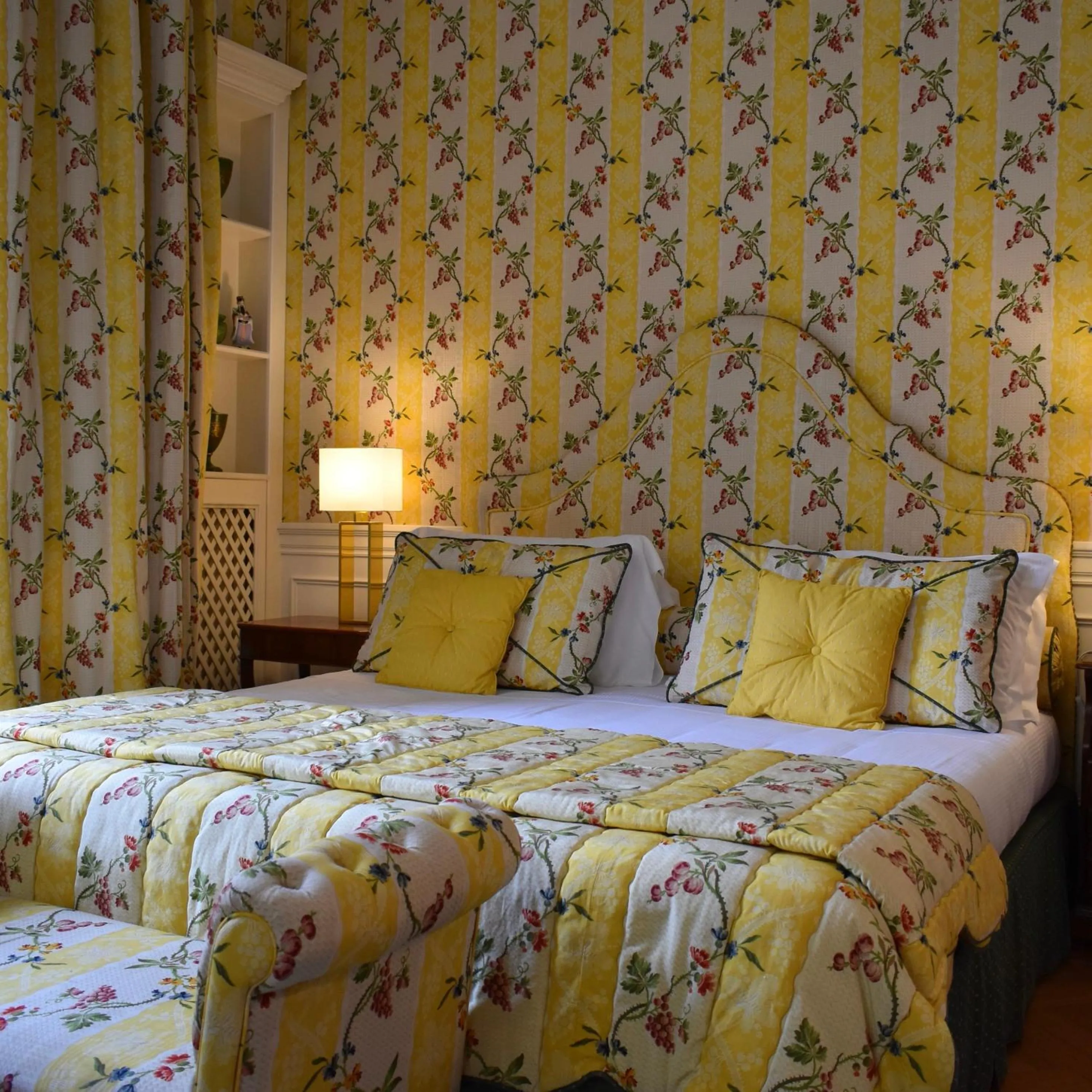 Bedroom, Bed in Palazzina Mori - Luxury B&B