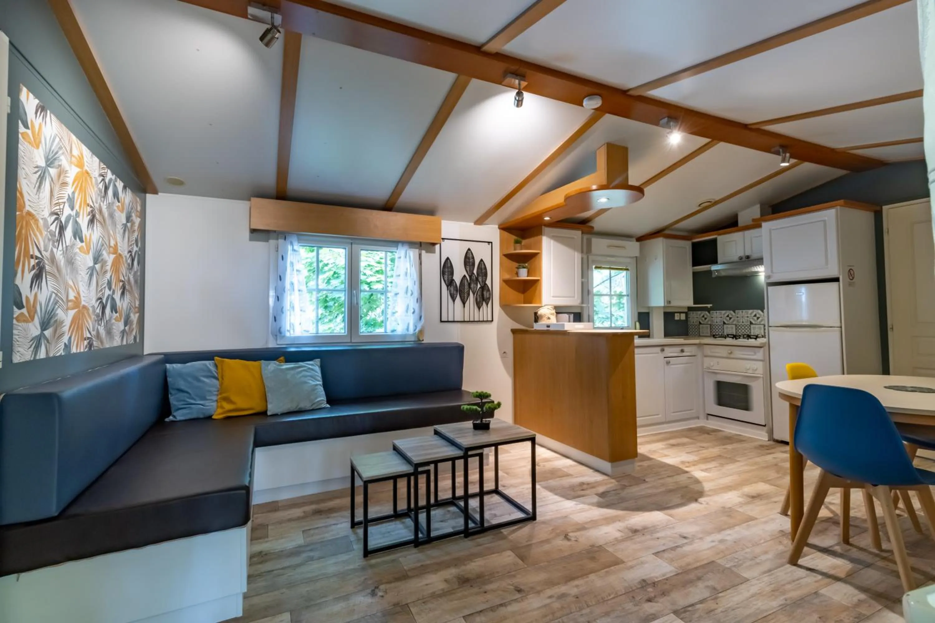 Kitchen or kitchenette in Les Chalets d'Argentouleau