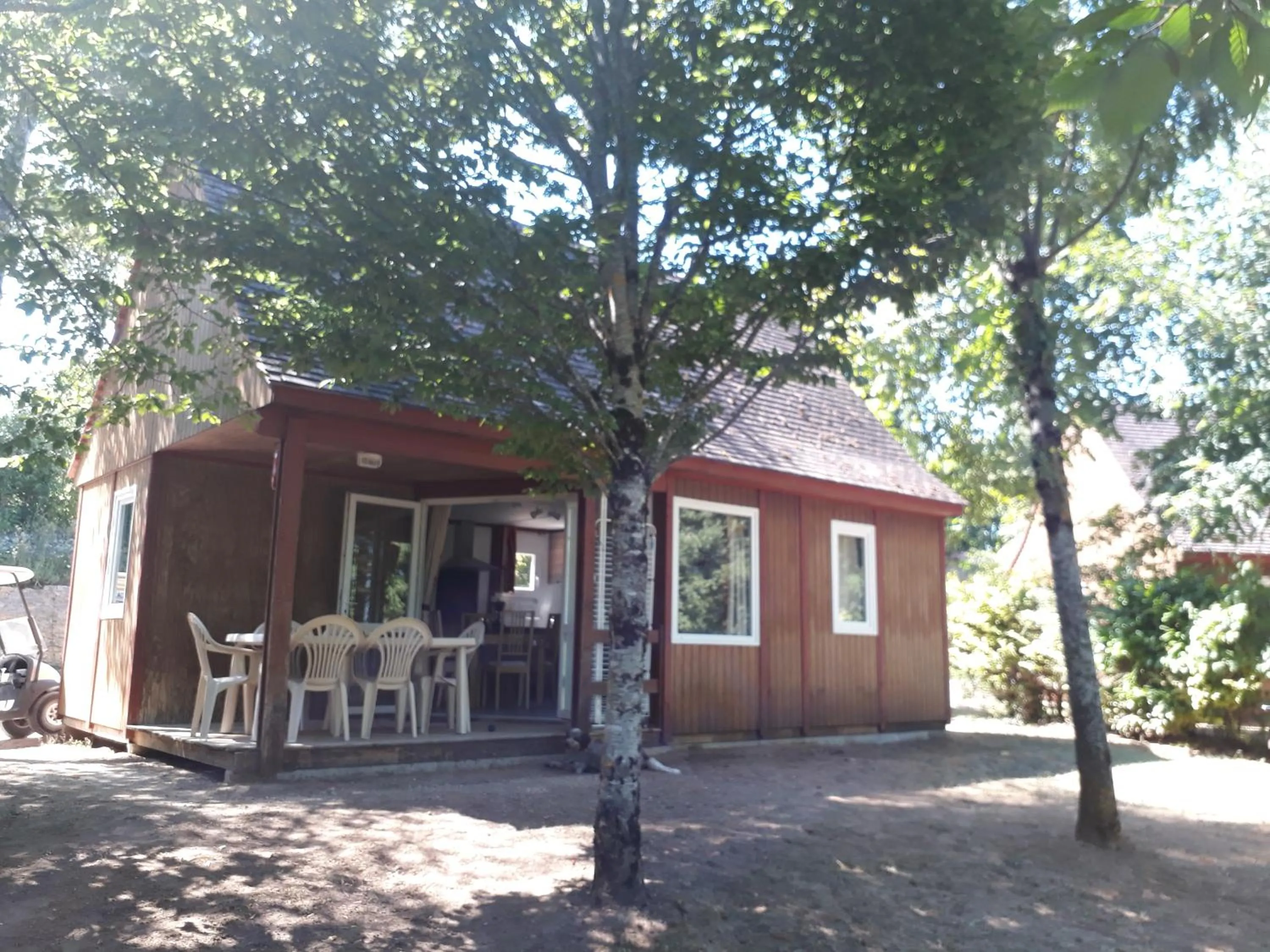 Garden view in Les Chalets d'Argentouleau