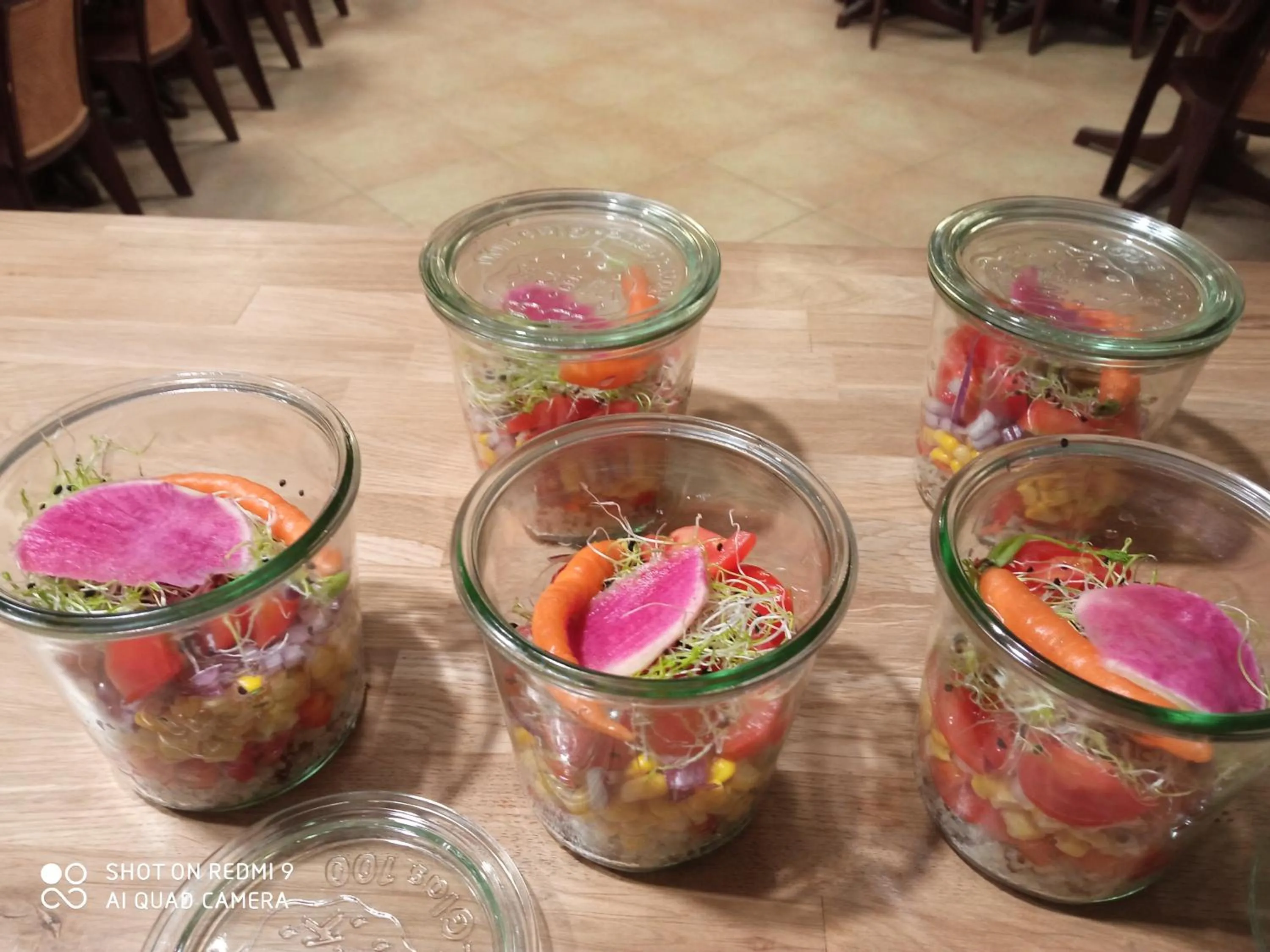 Restaurant/places to eat in Les Chalets d'Argentouleau