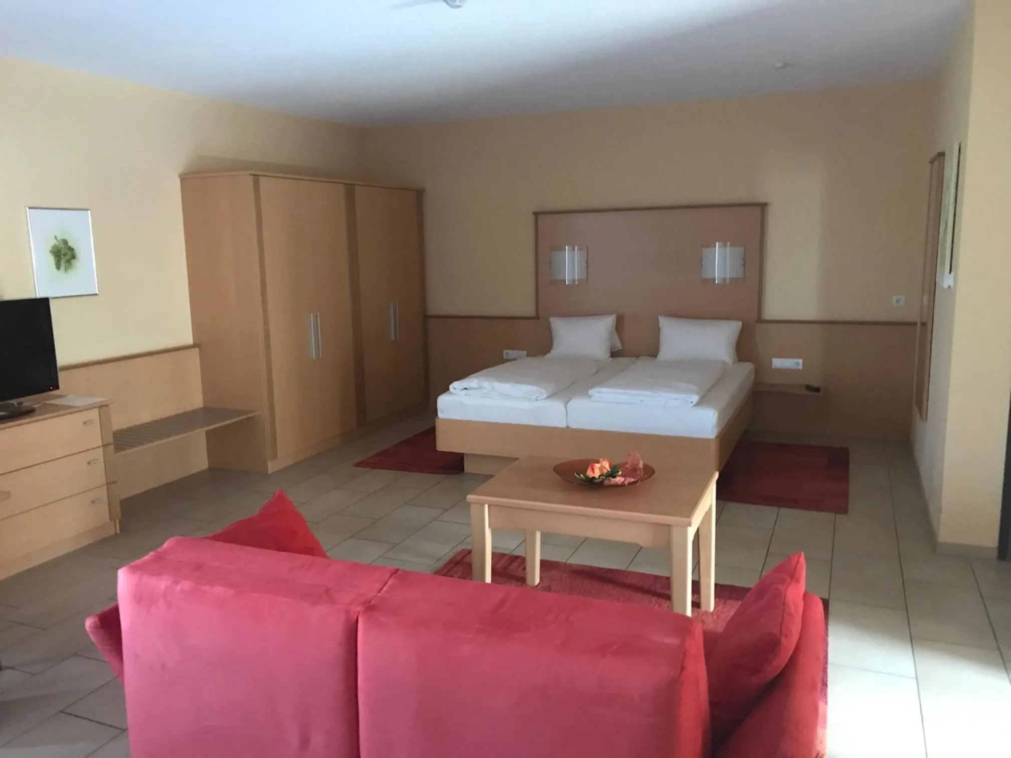 Bed in Hotel Cafe Lorenz