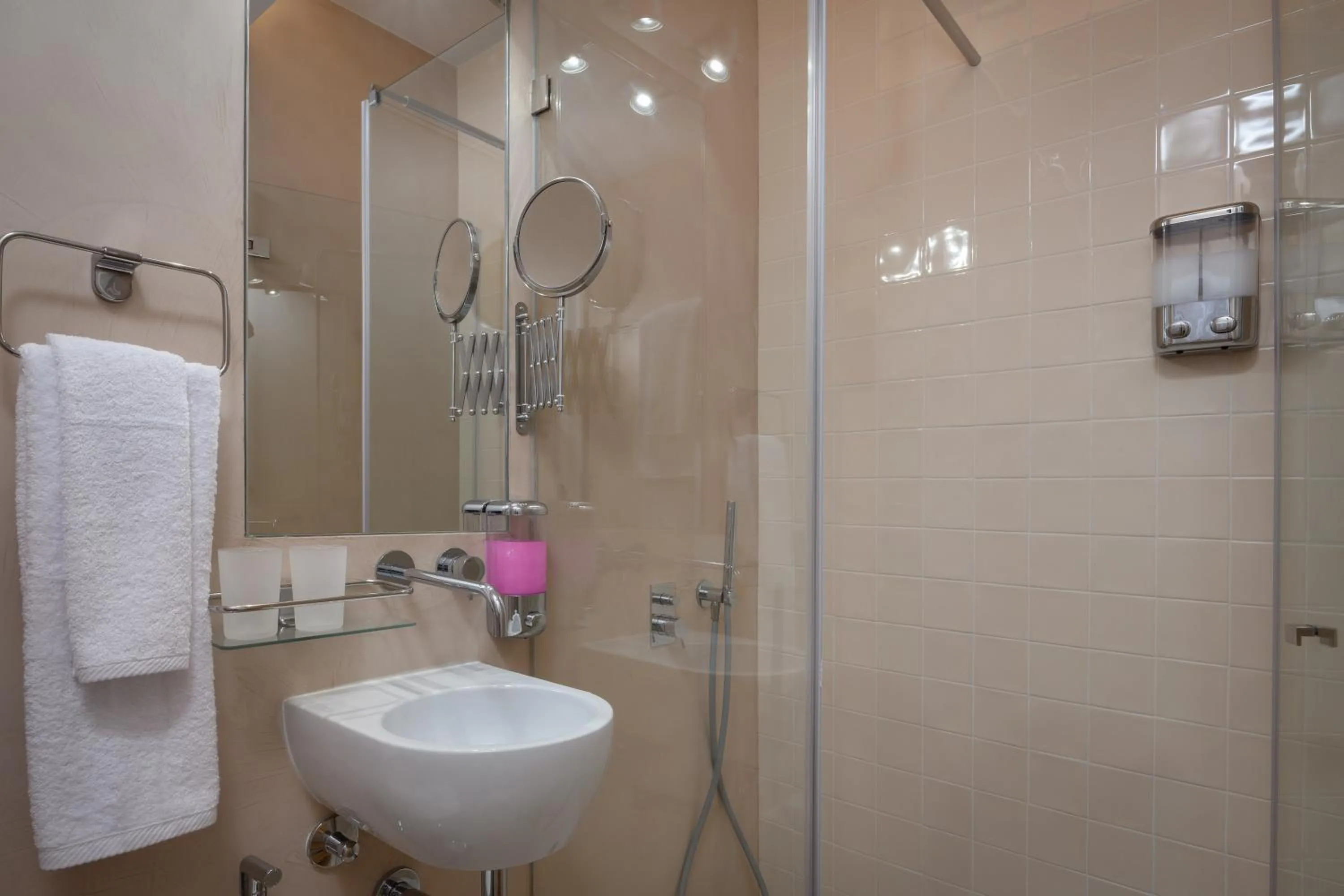 Shower in Ouro Grand by Level Residences