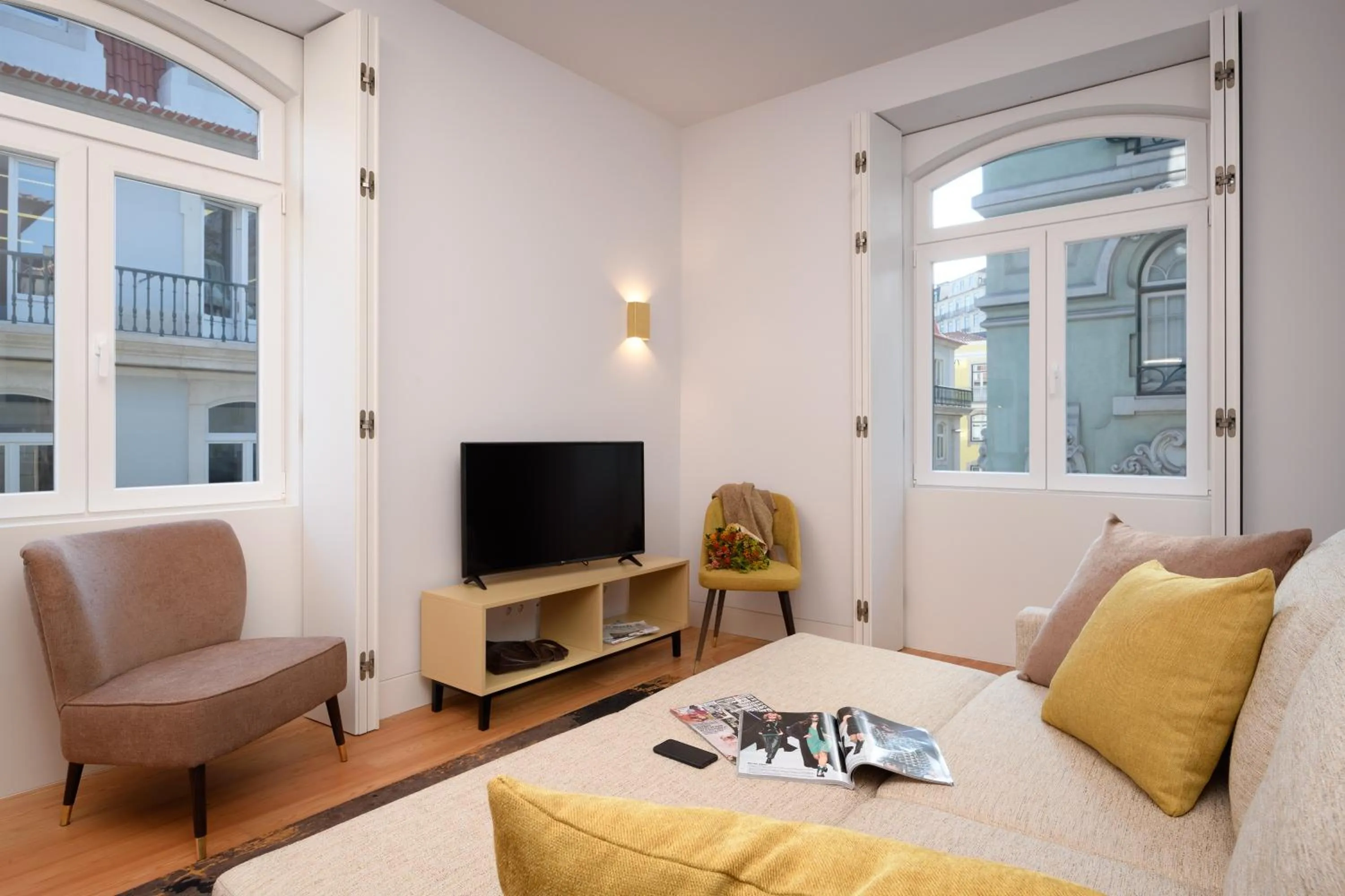 Living room in Ouro Grand by Level Residences