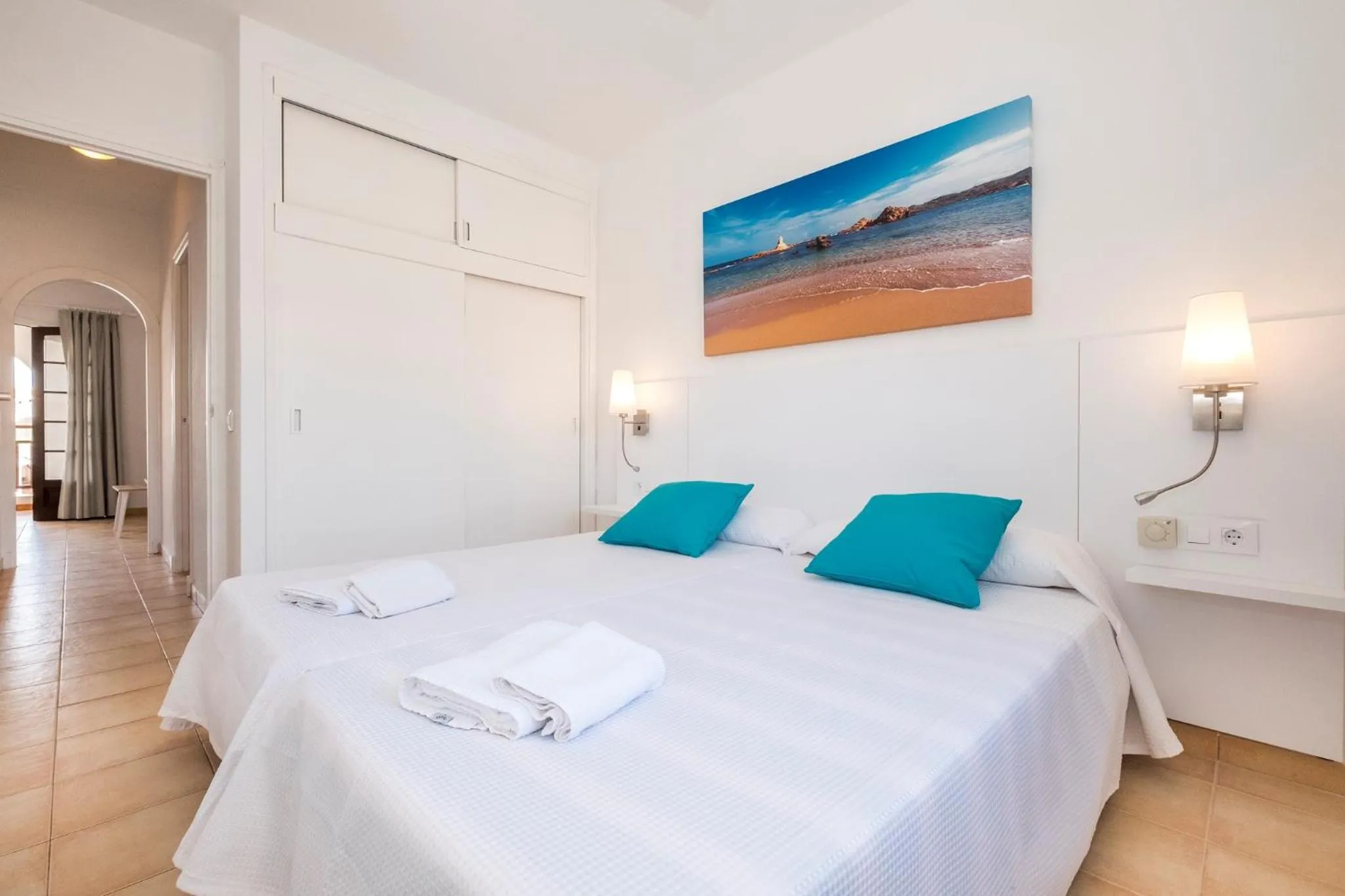 Bedroom, Bed in Girasols Gardens Sup