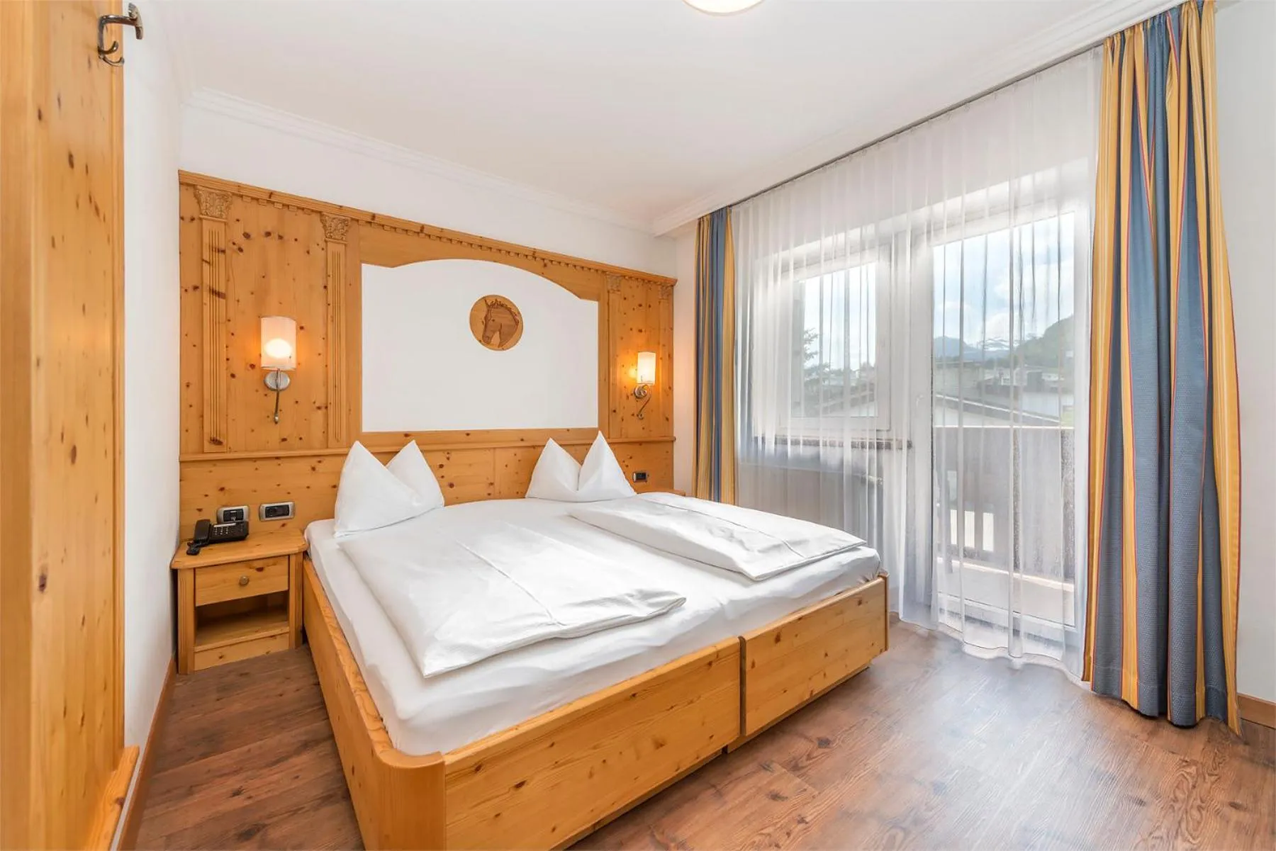 Day, Bed in Hotel Rosskopf