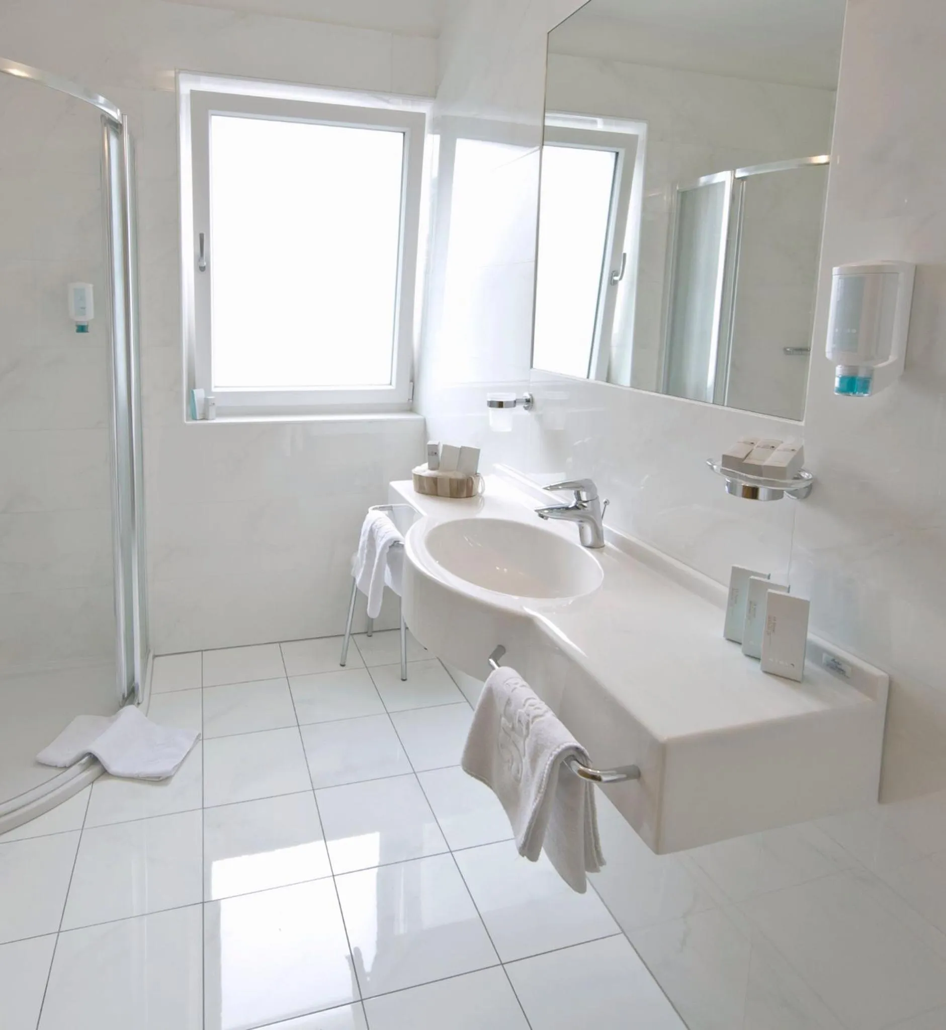 Shower in Hotel Rosskopf