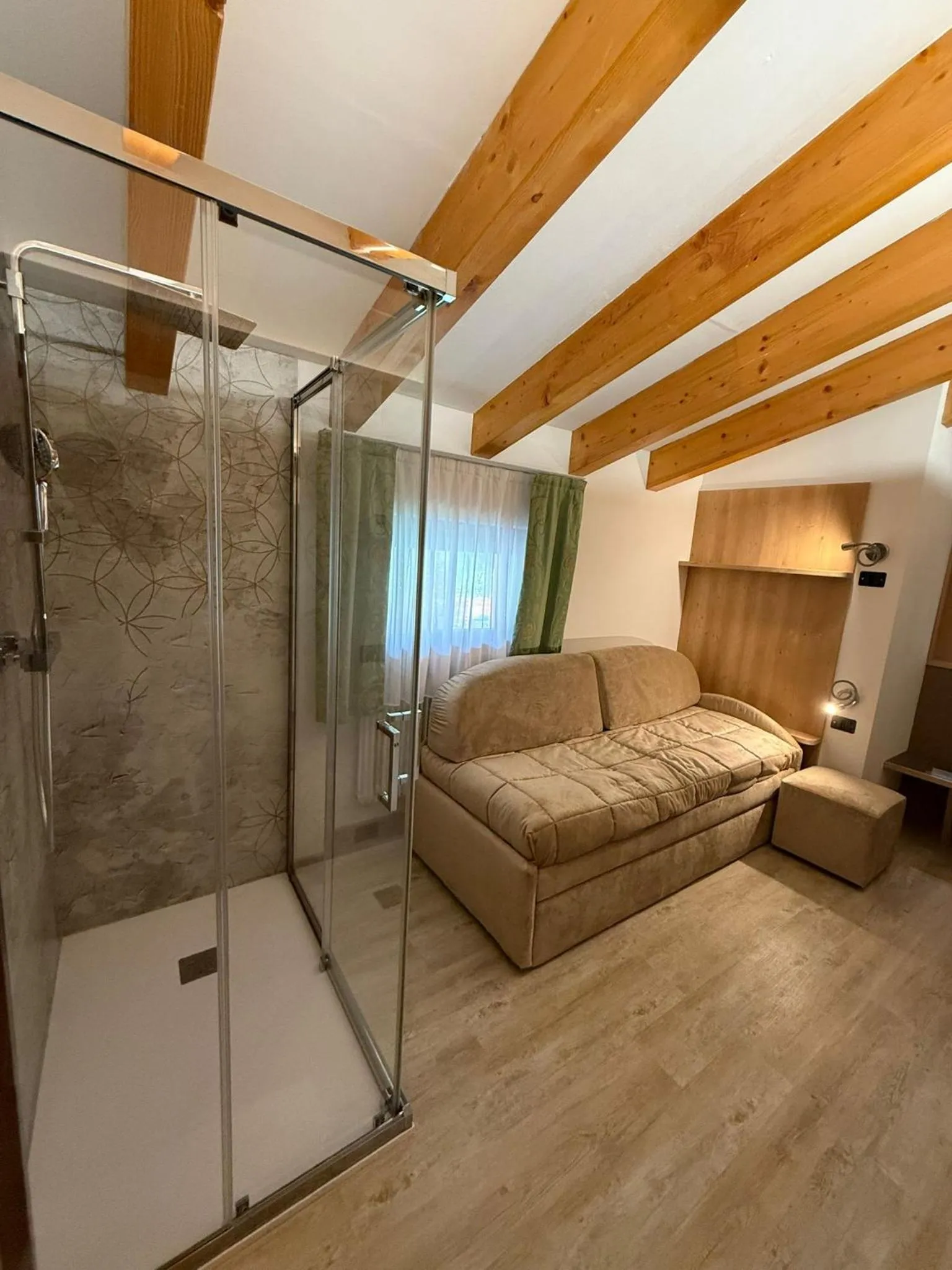 Photo of the whole room in Hotel Villa Fosine