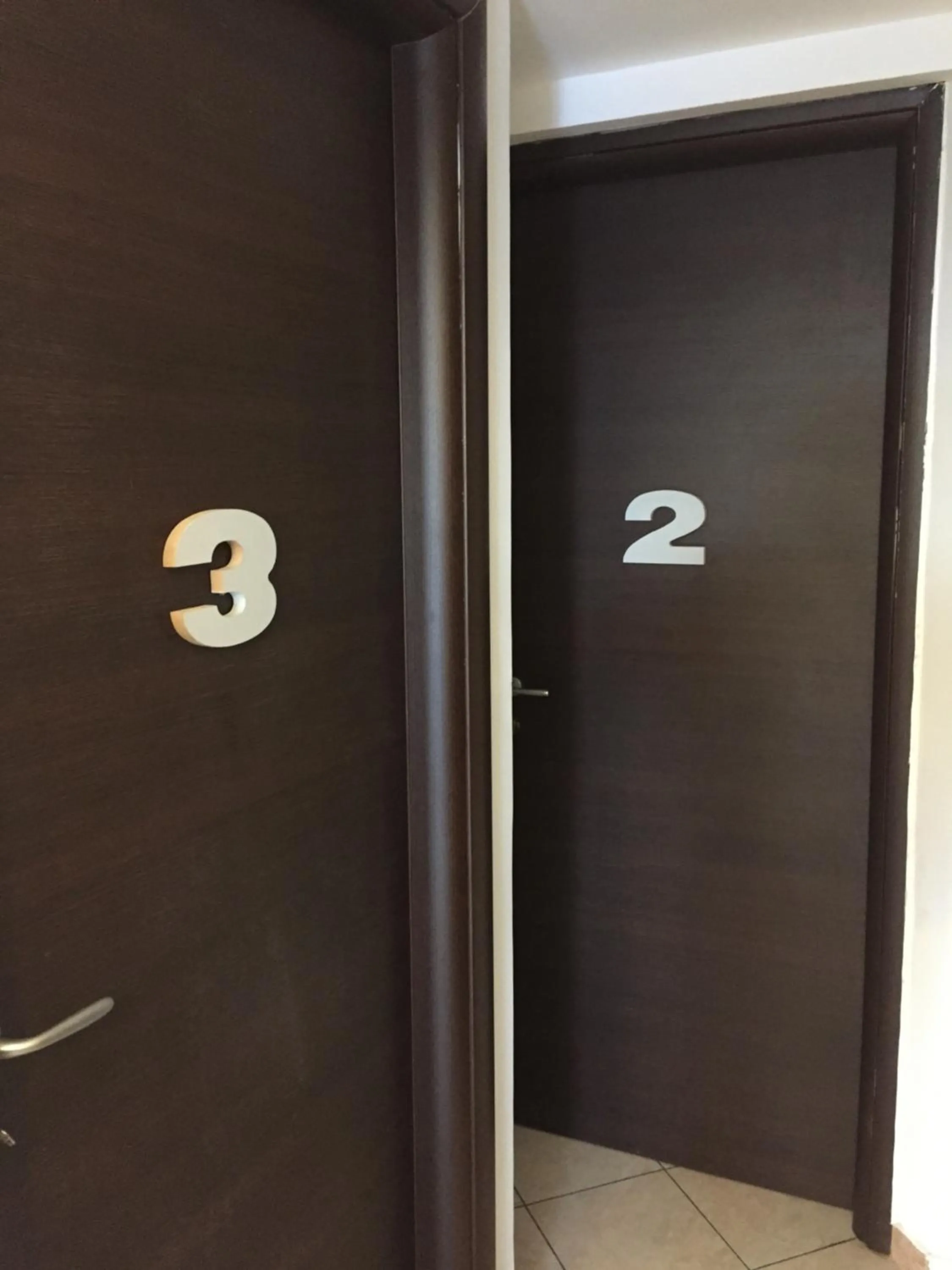 Property logo or sign in Bakirooms