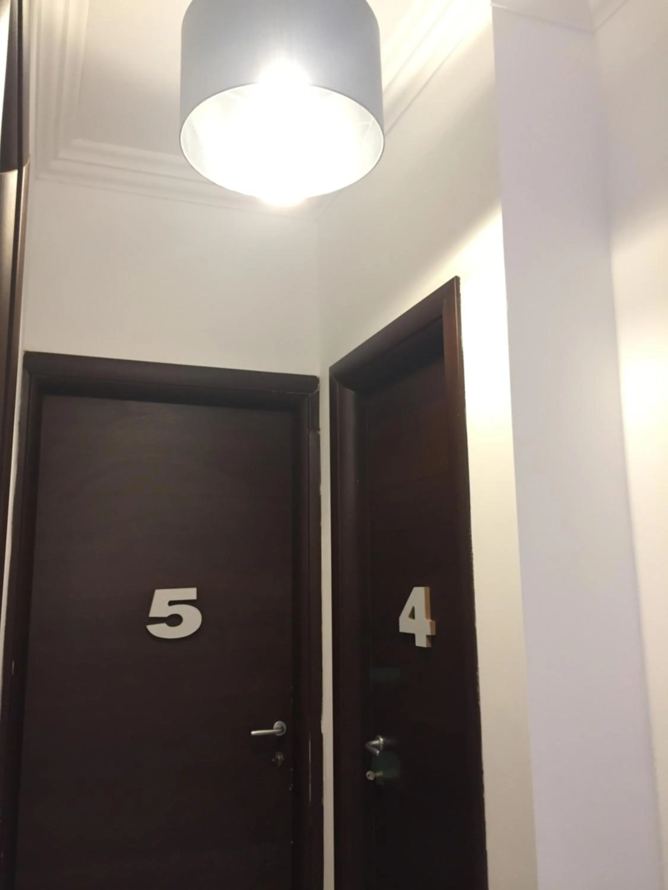 Logo/Certificate/Sign in Bakirooms