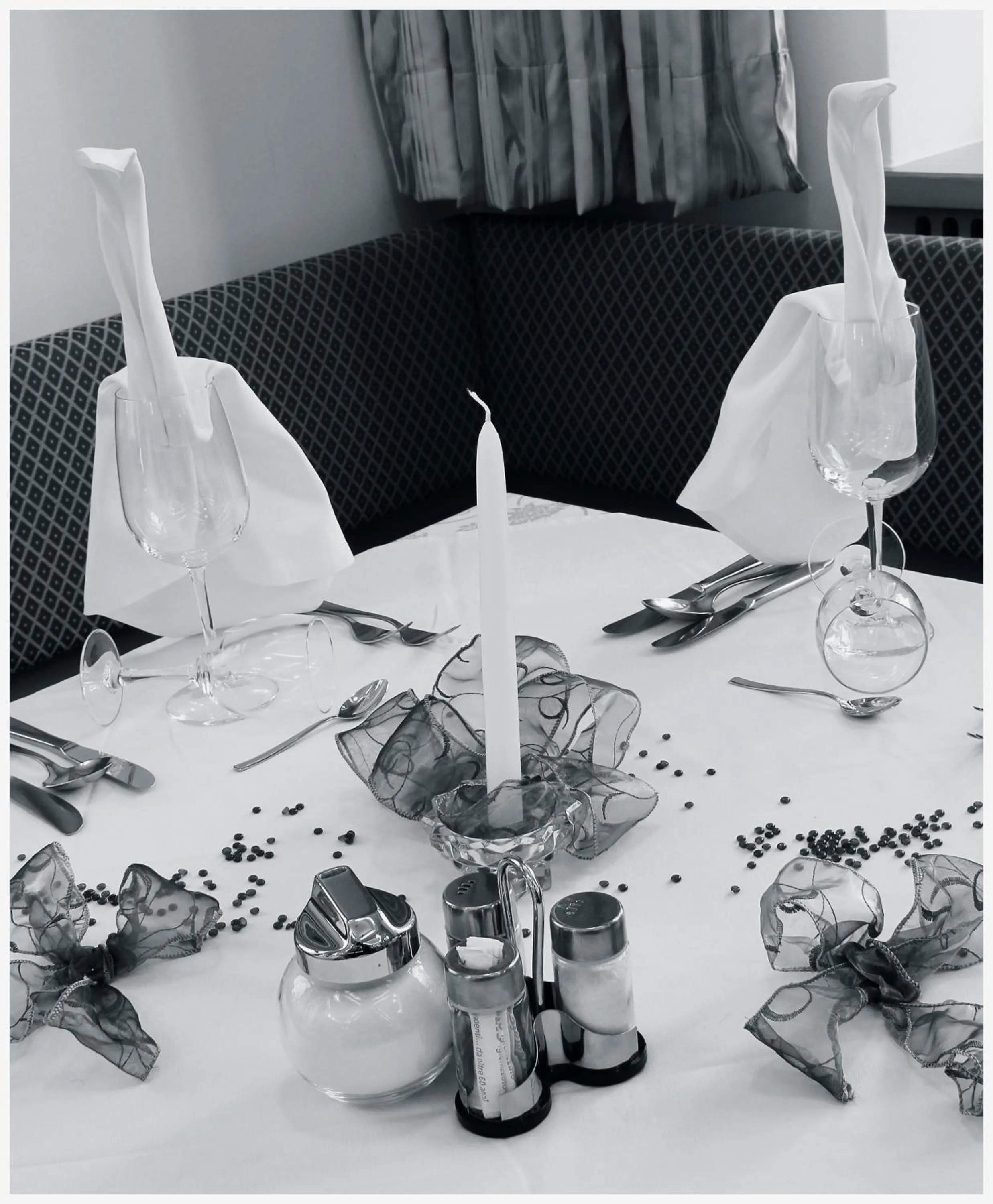 Restaurant/places to eat in Das Filipinum