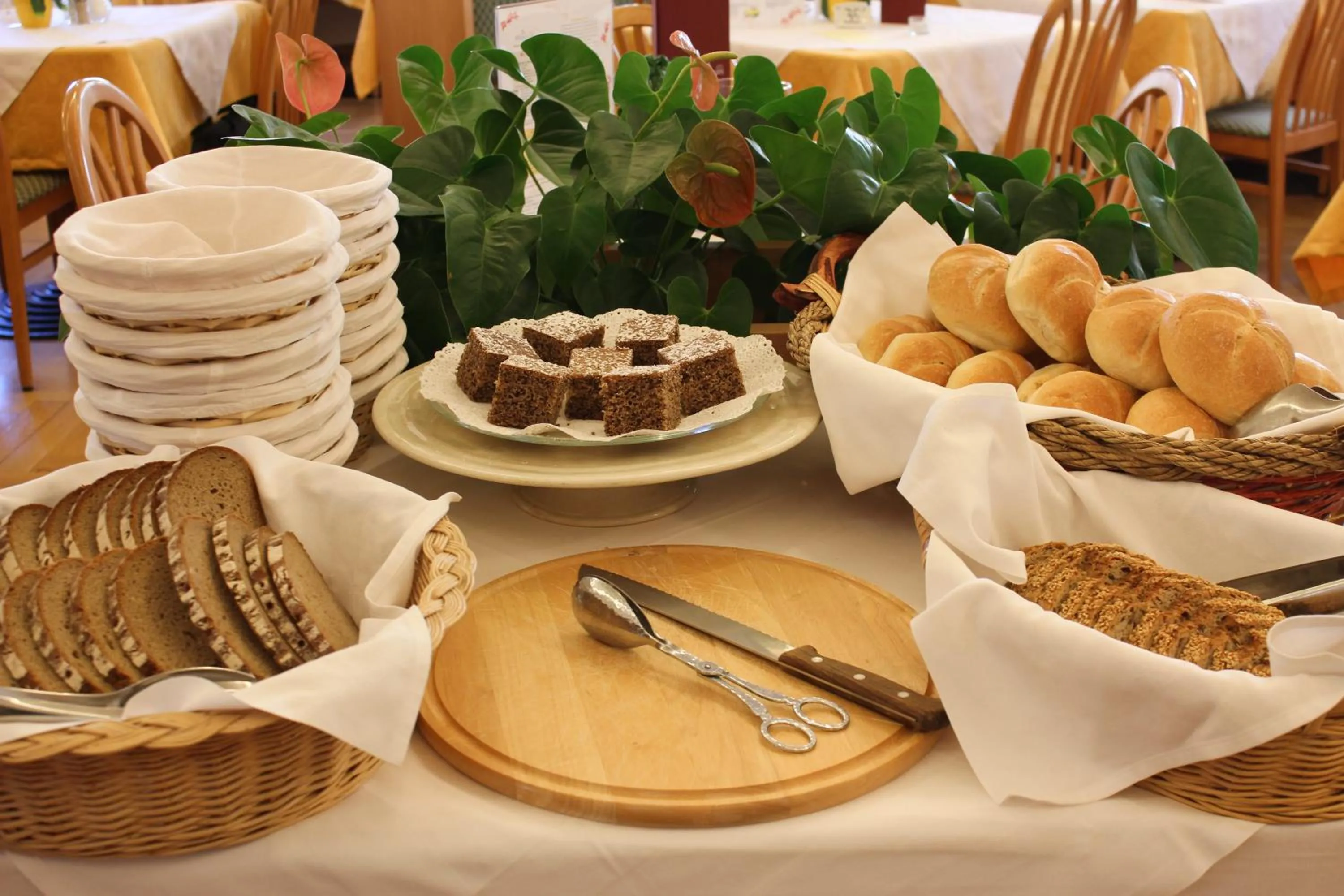 Food and drinks in Das Filipinum