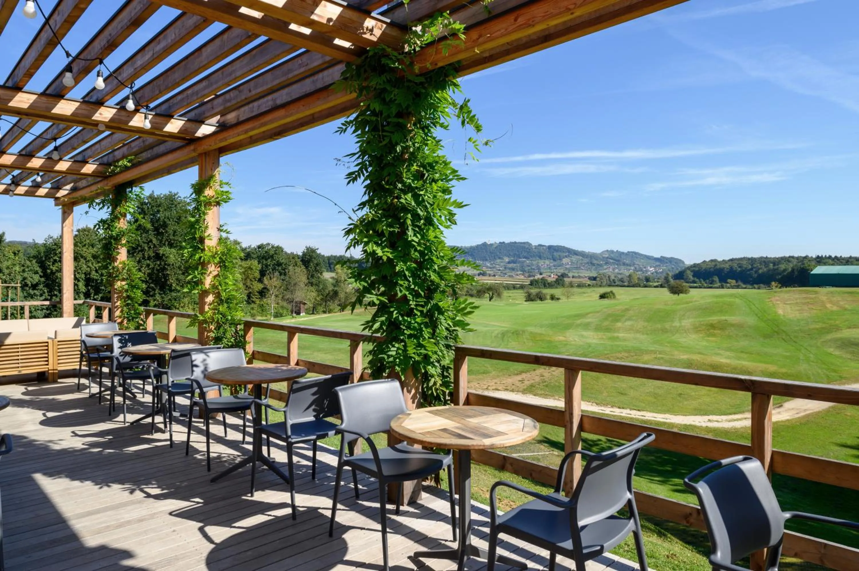 Restaurant/places to eat in Hotel Grad Otočec - Relais Chateaux