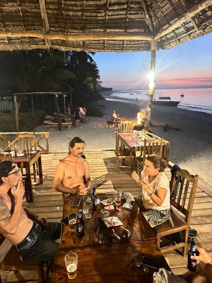 Juani beach bungalows