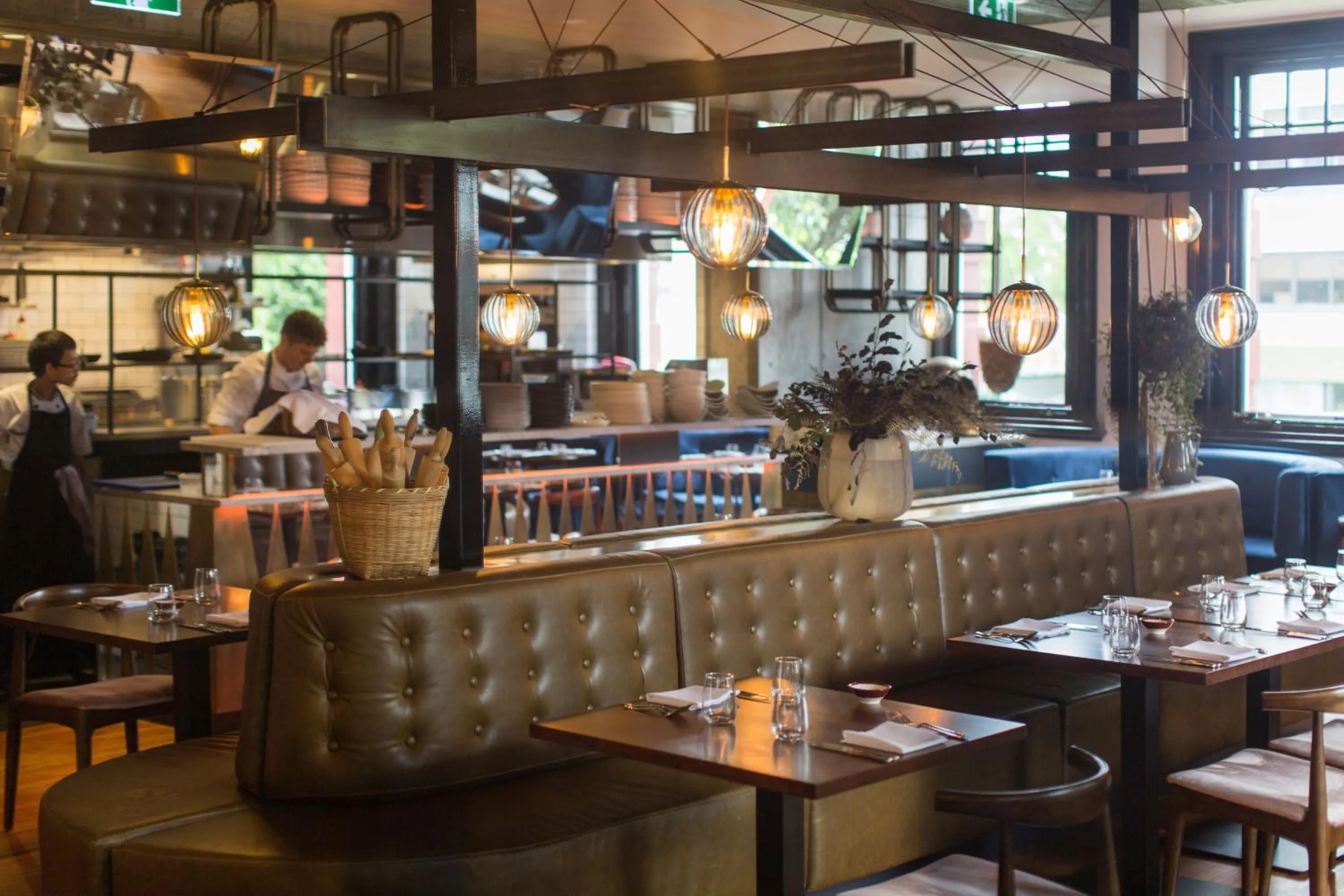 Restaurant/places to eat in Clarence Boutique Hotel