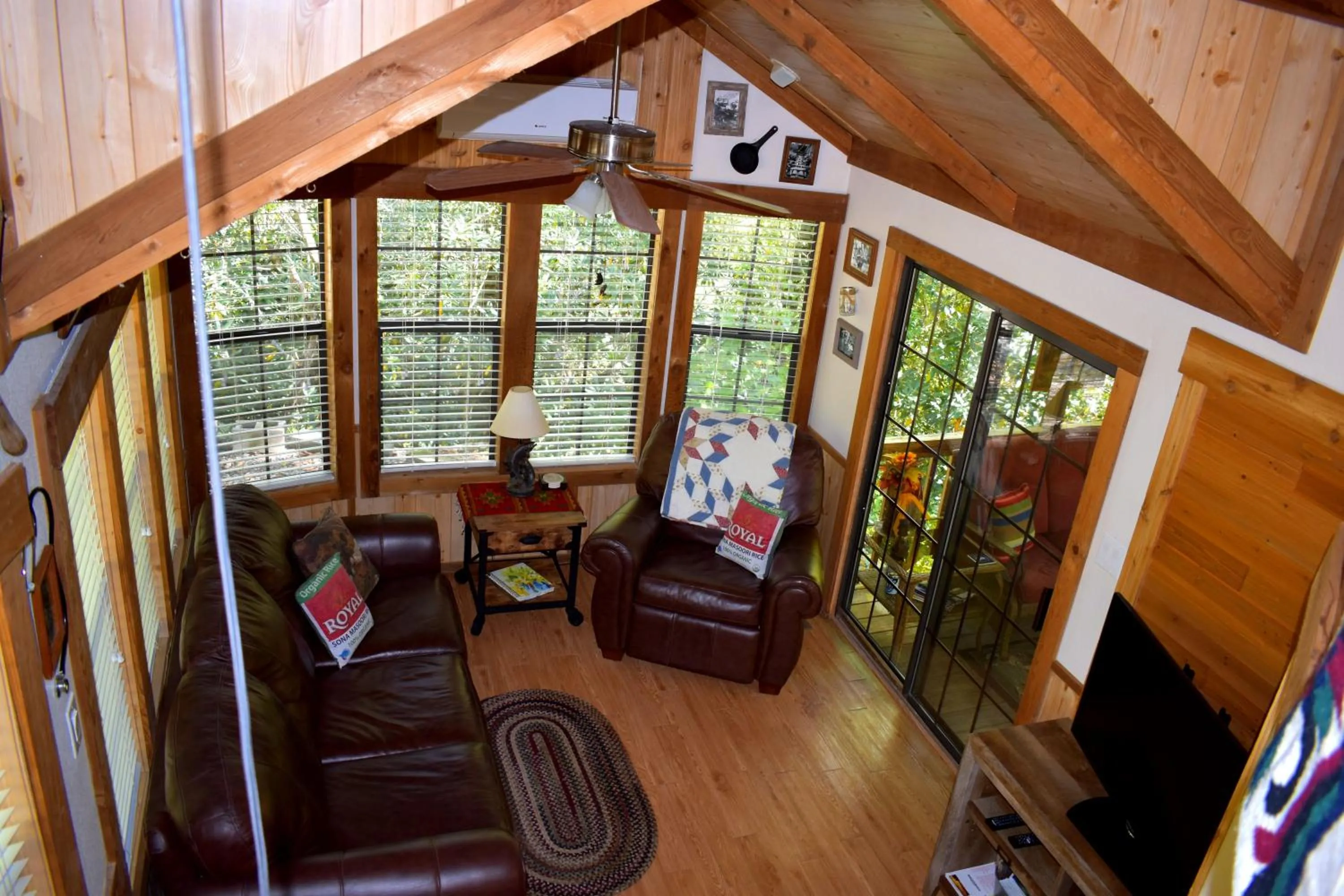 Facade/entrance in The Junction