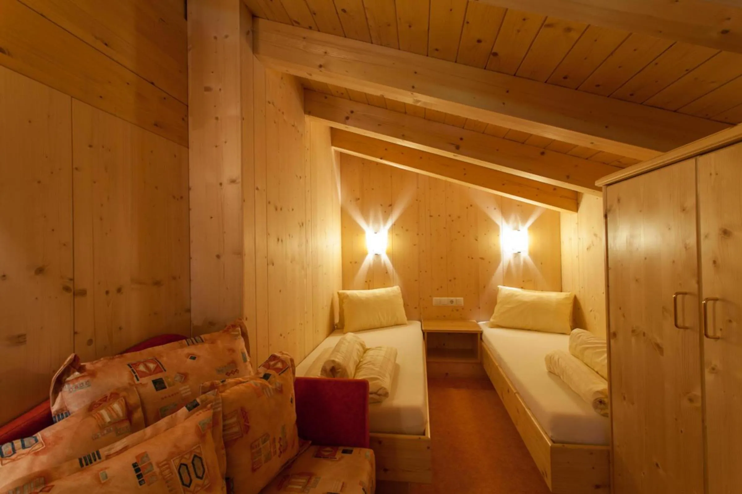 Bed in Rimlhof by A CASA
