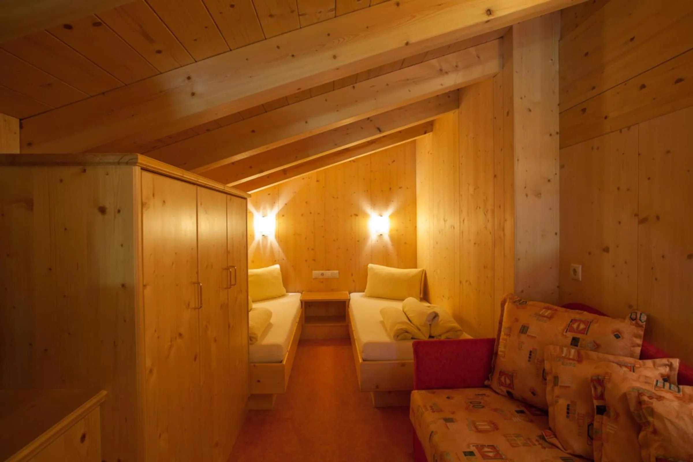 Bed in Rimlhof by A CASA