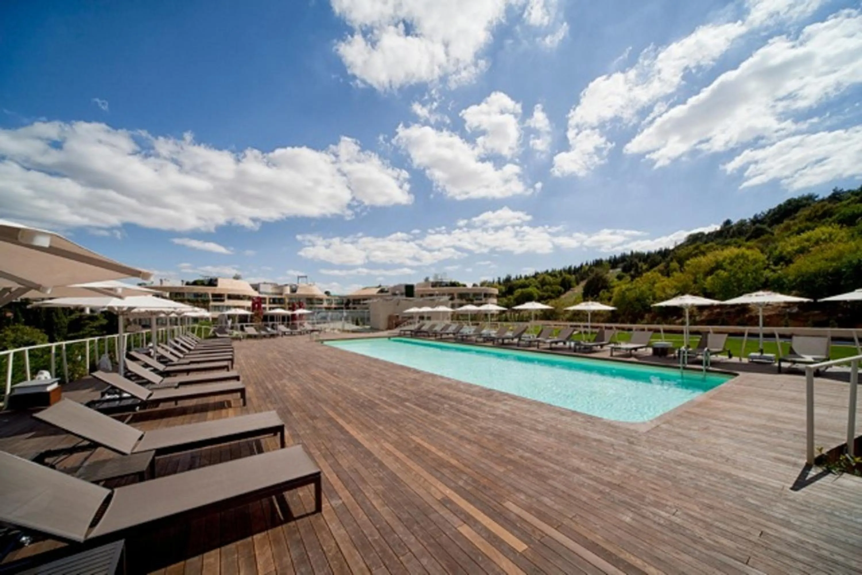 Pool view in Ortakoy Aparts