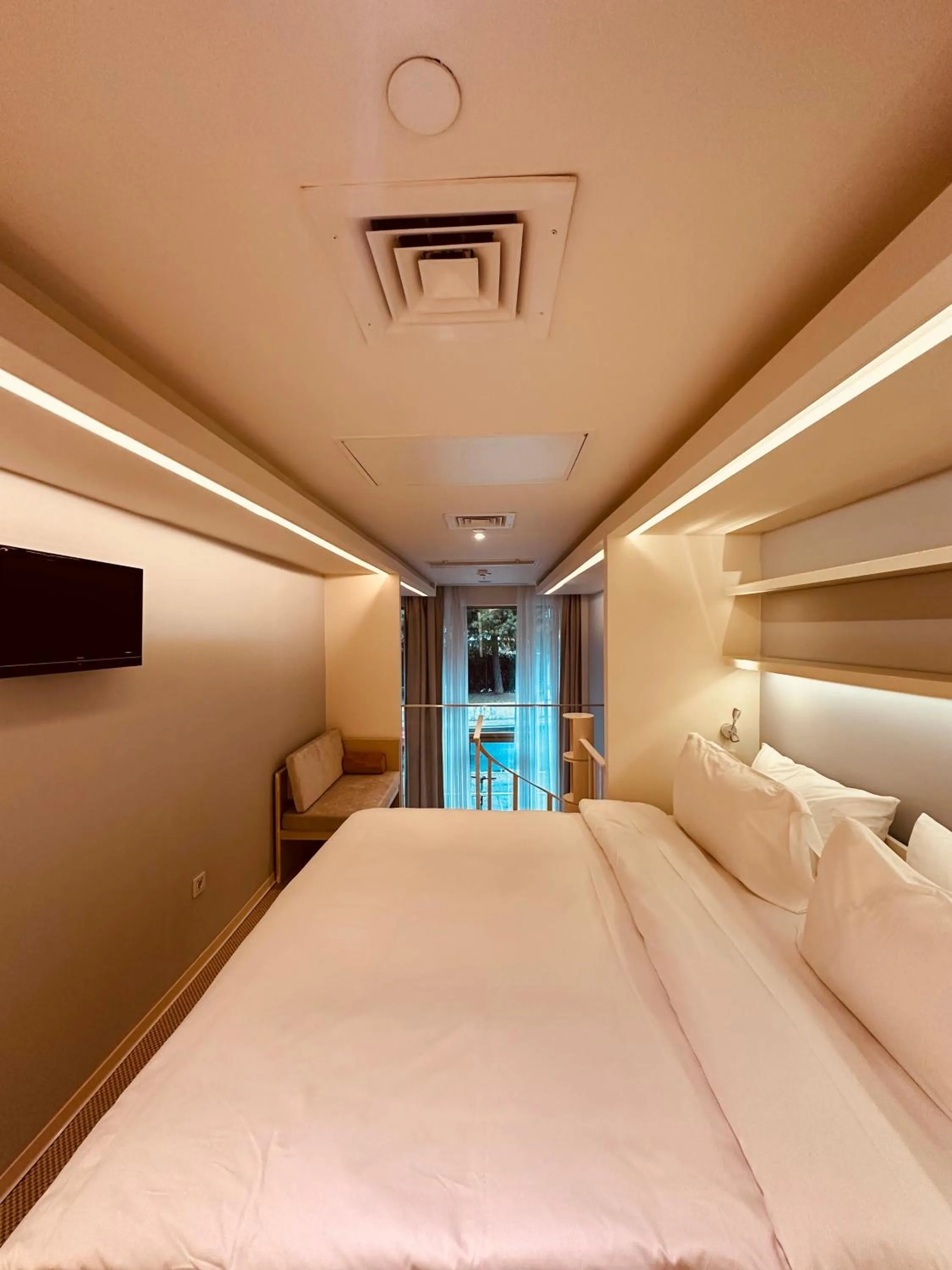 Bed in Ortakoy Aparts