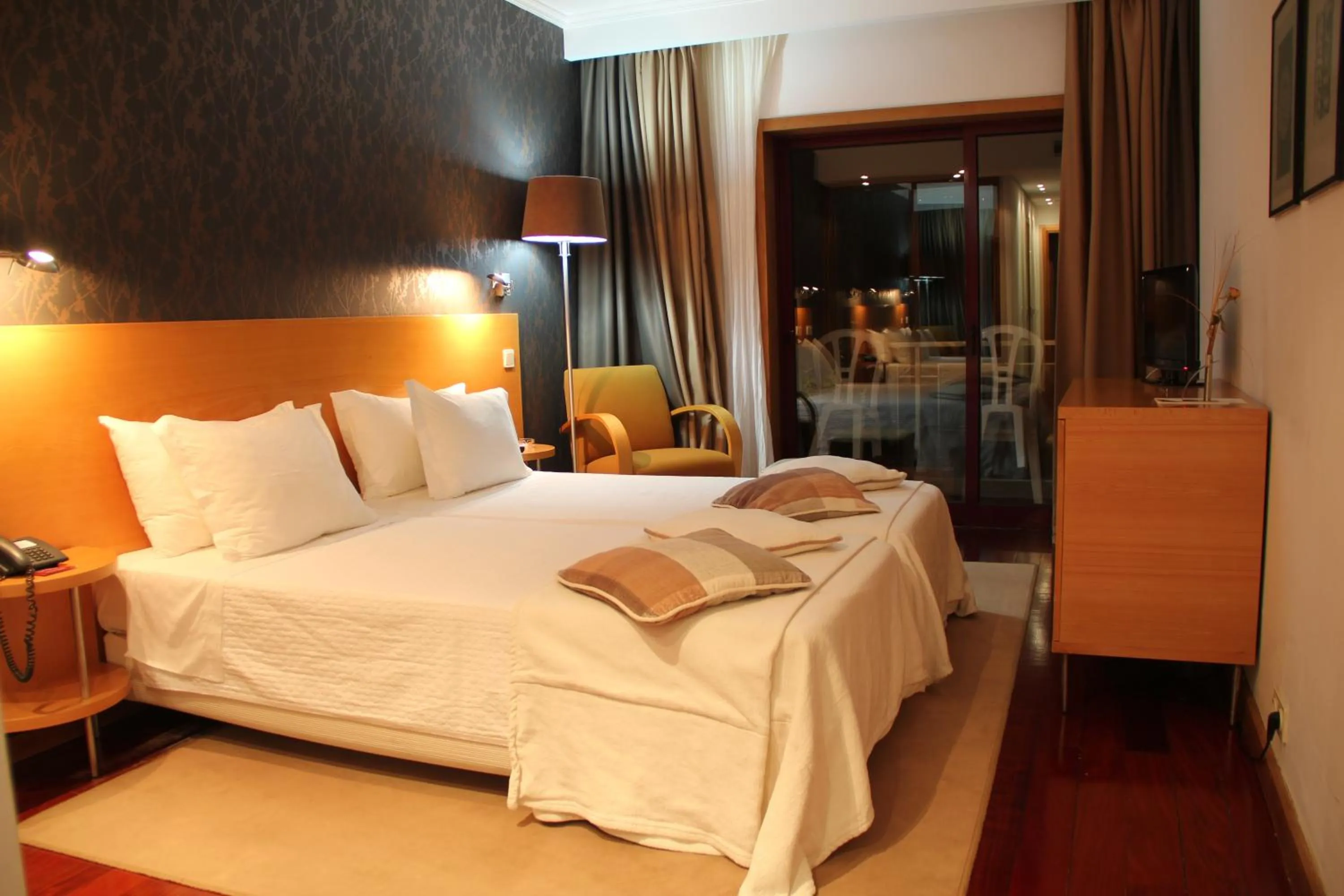 Bedroom, Bed in Douro Hotel Porto Antigo