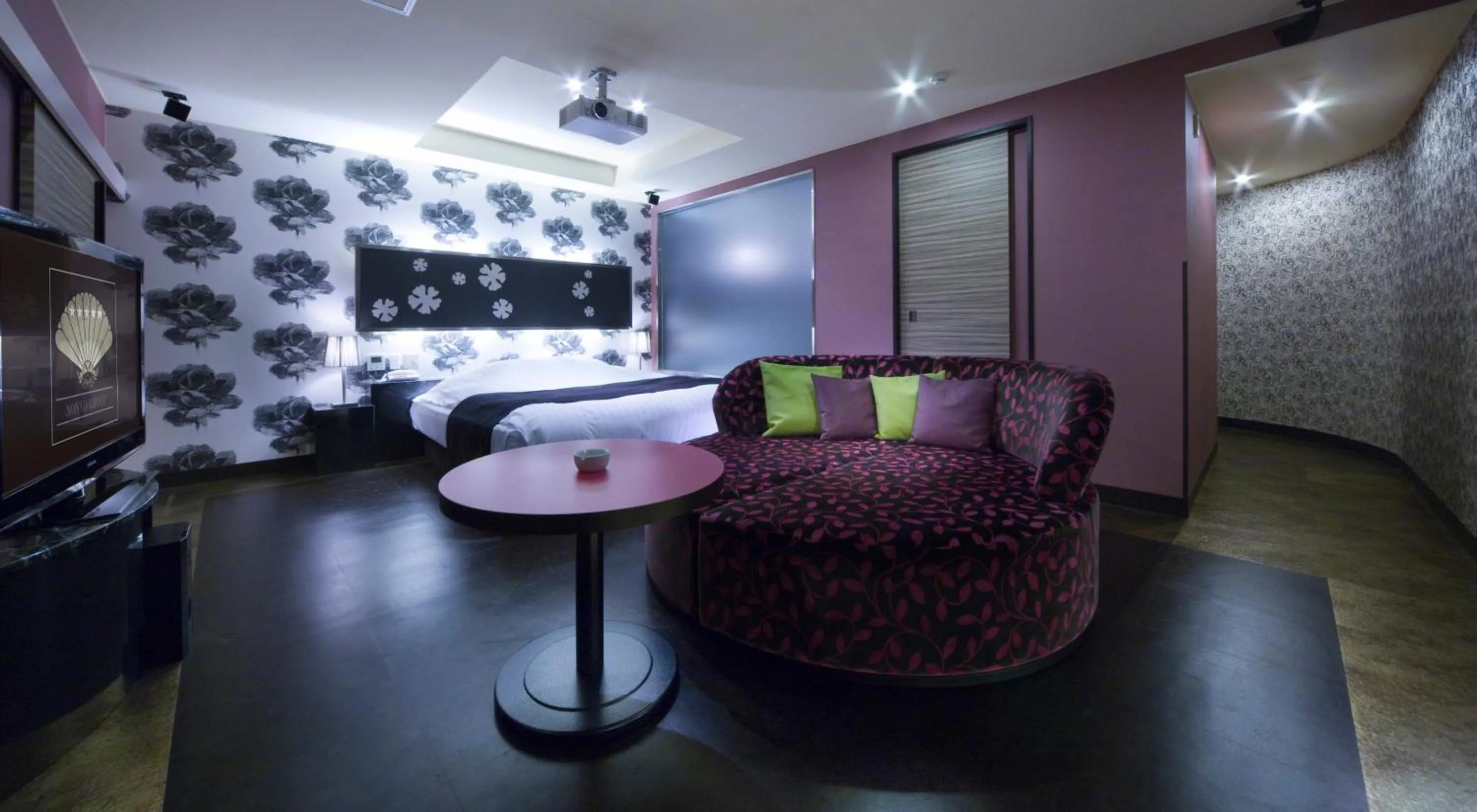 Bed in Hotel Glow Yokkaichi (Adult Only)