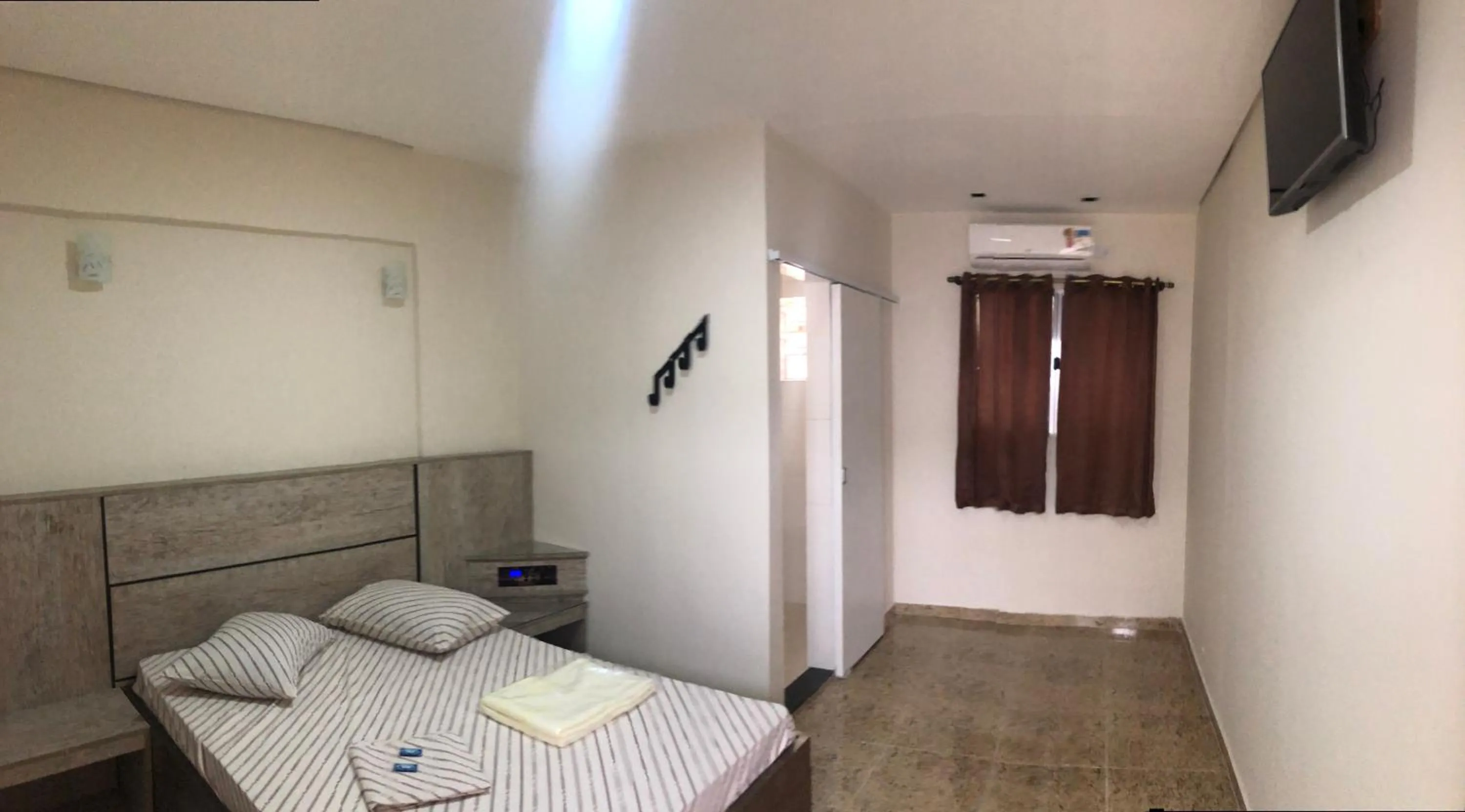 Photo of the whole room, Bed in Hotel Butantã