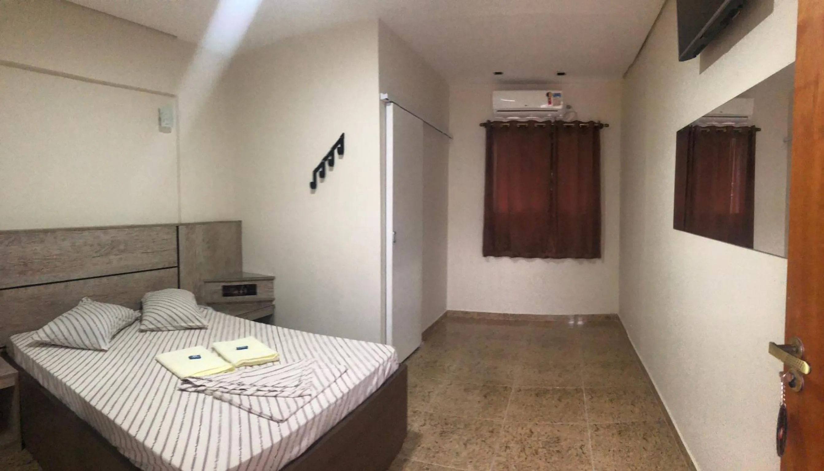Photo of the whole room, Bed in Hotel Butantã