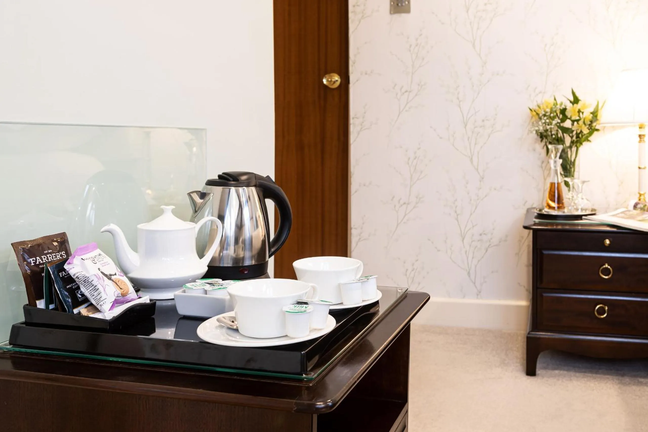 Coffee/tea facilities in Ees Wyke Country House