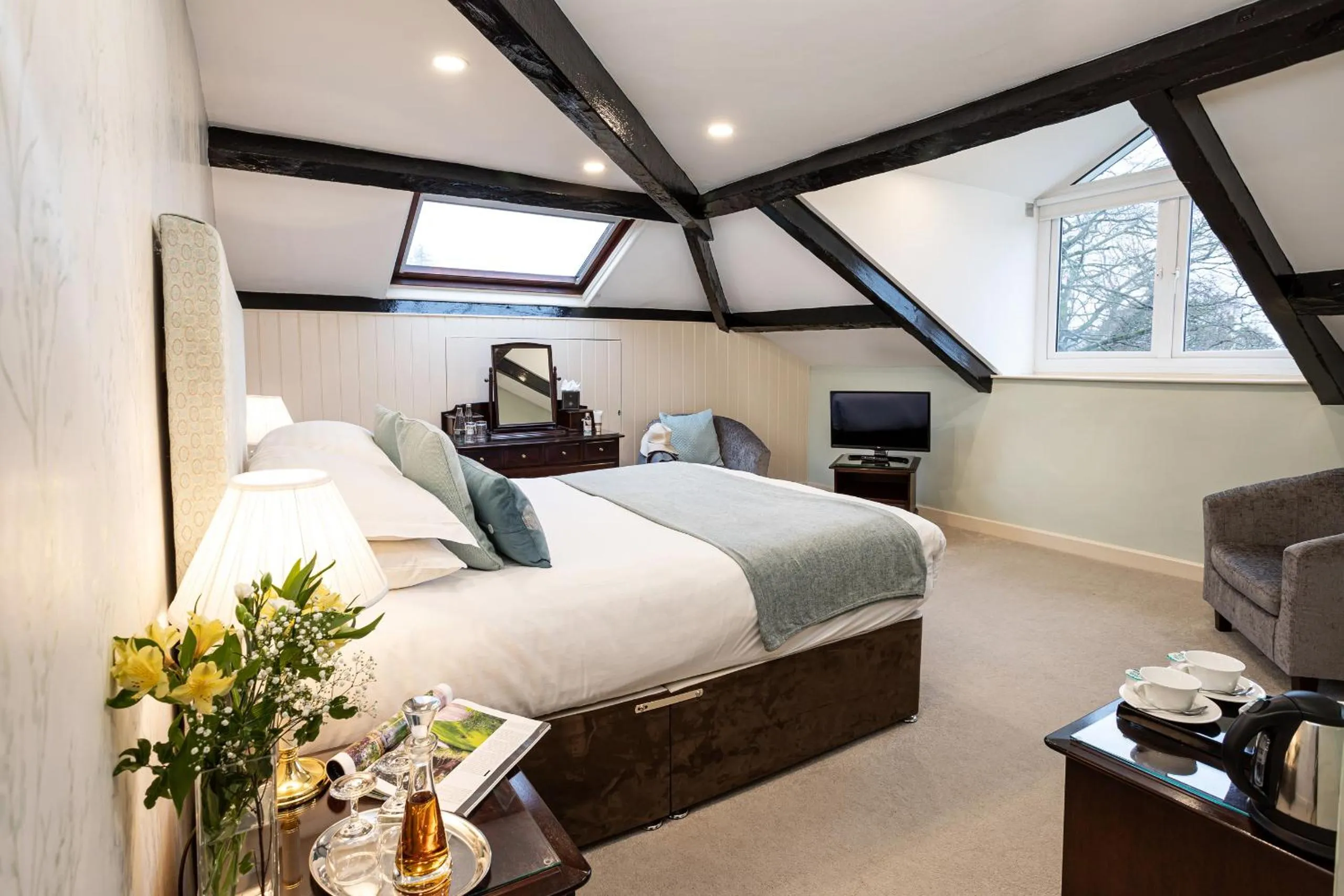 Photo of the whole room, Bed in Ees Wyke Country House