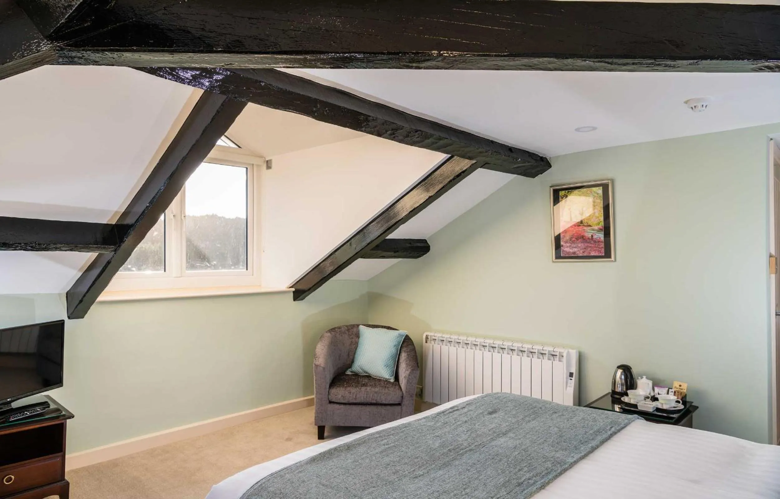 Photo of the whole room, Bed in Ees Wyke Country House