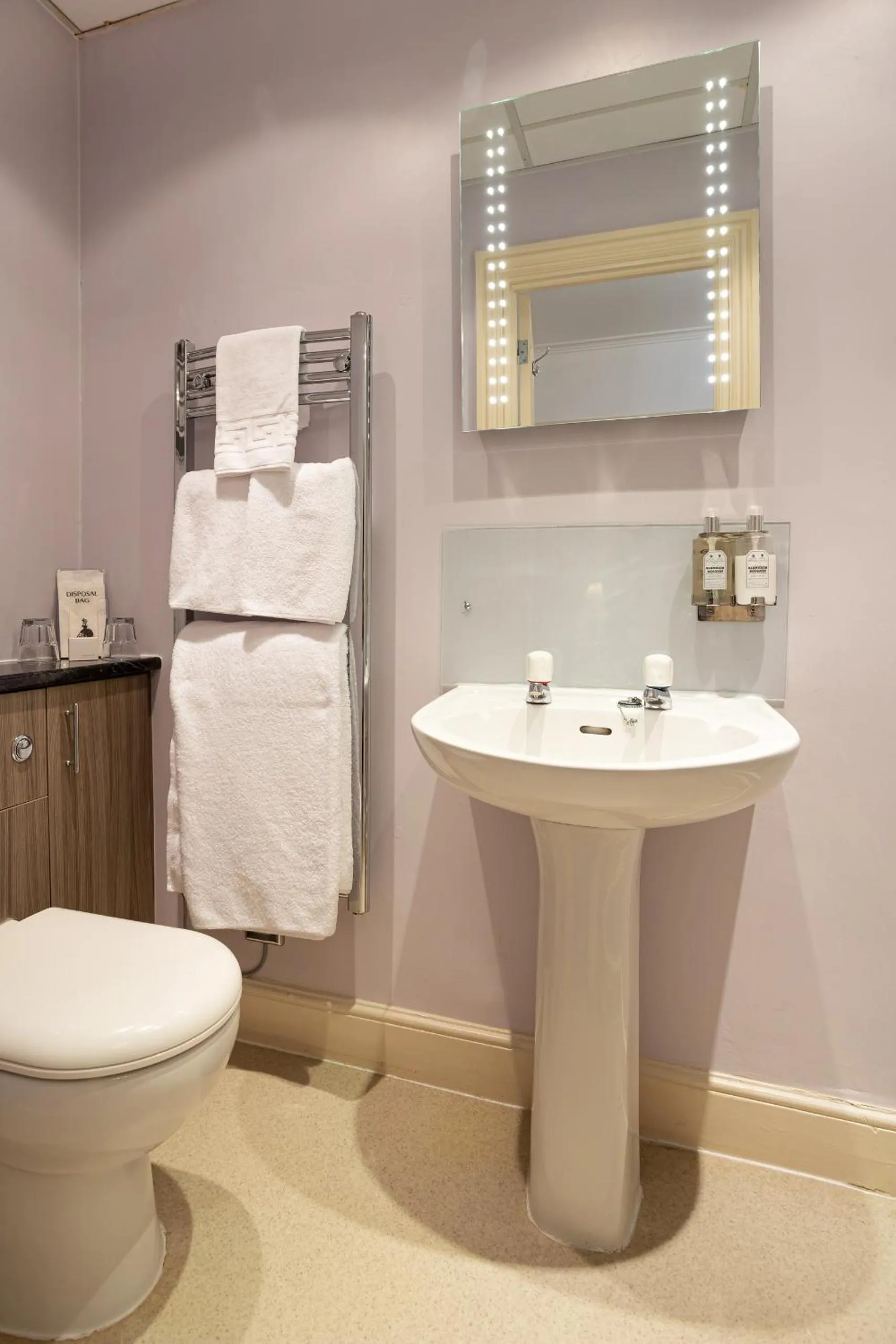 Bathroom in Ees Wyke Country House