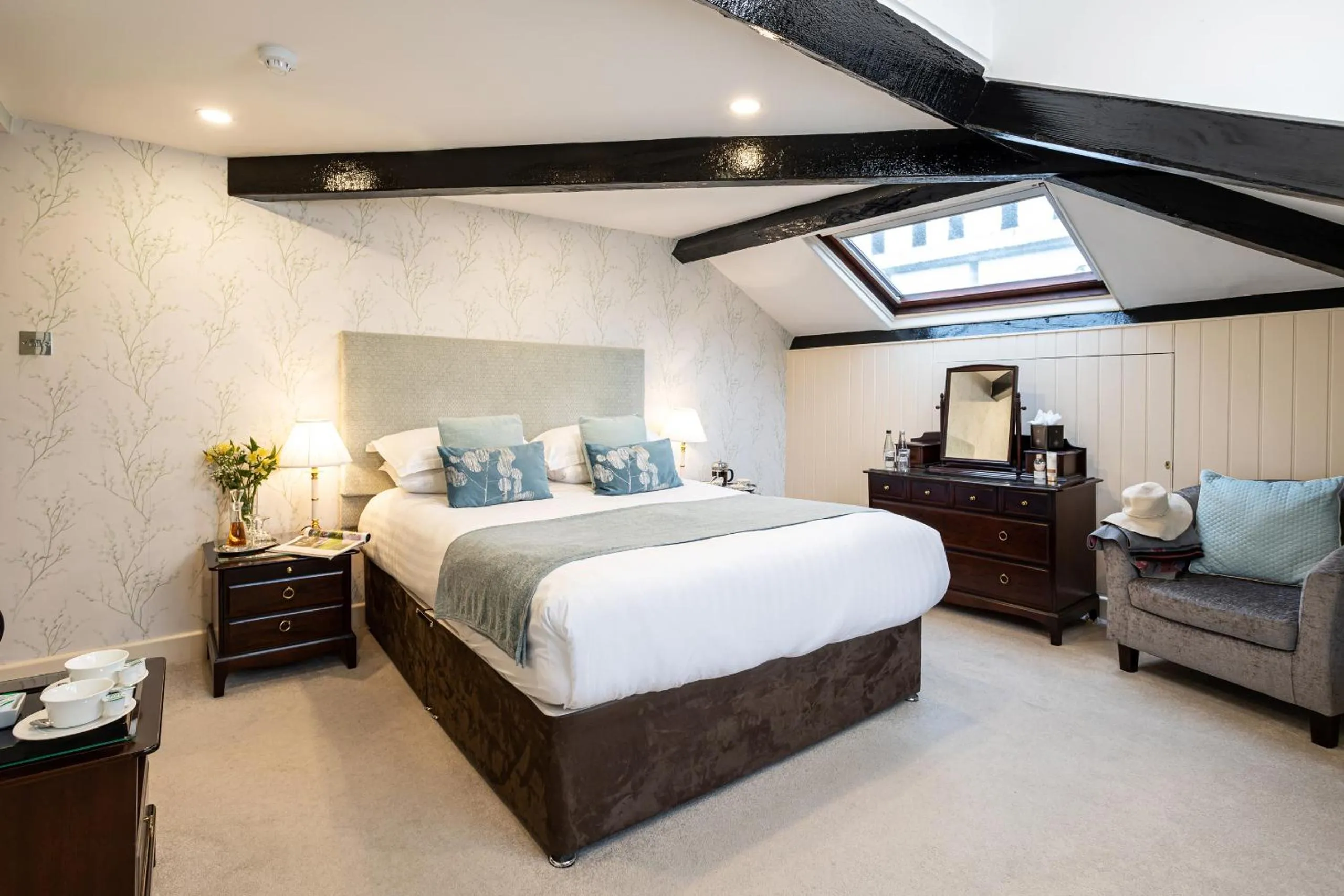 Photo of the whole room, Bed in Ees Wyke Country House